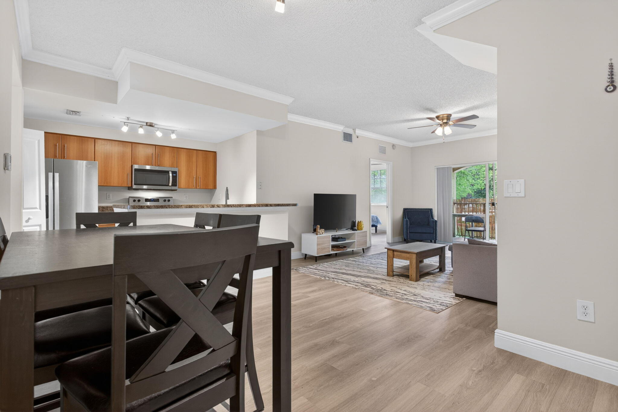 5880 W Sample #206, Coral Springs FL 33067