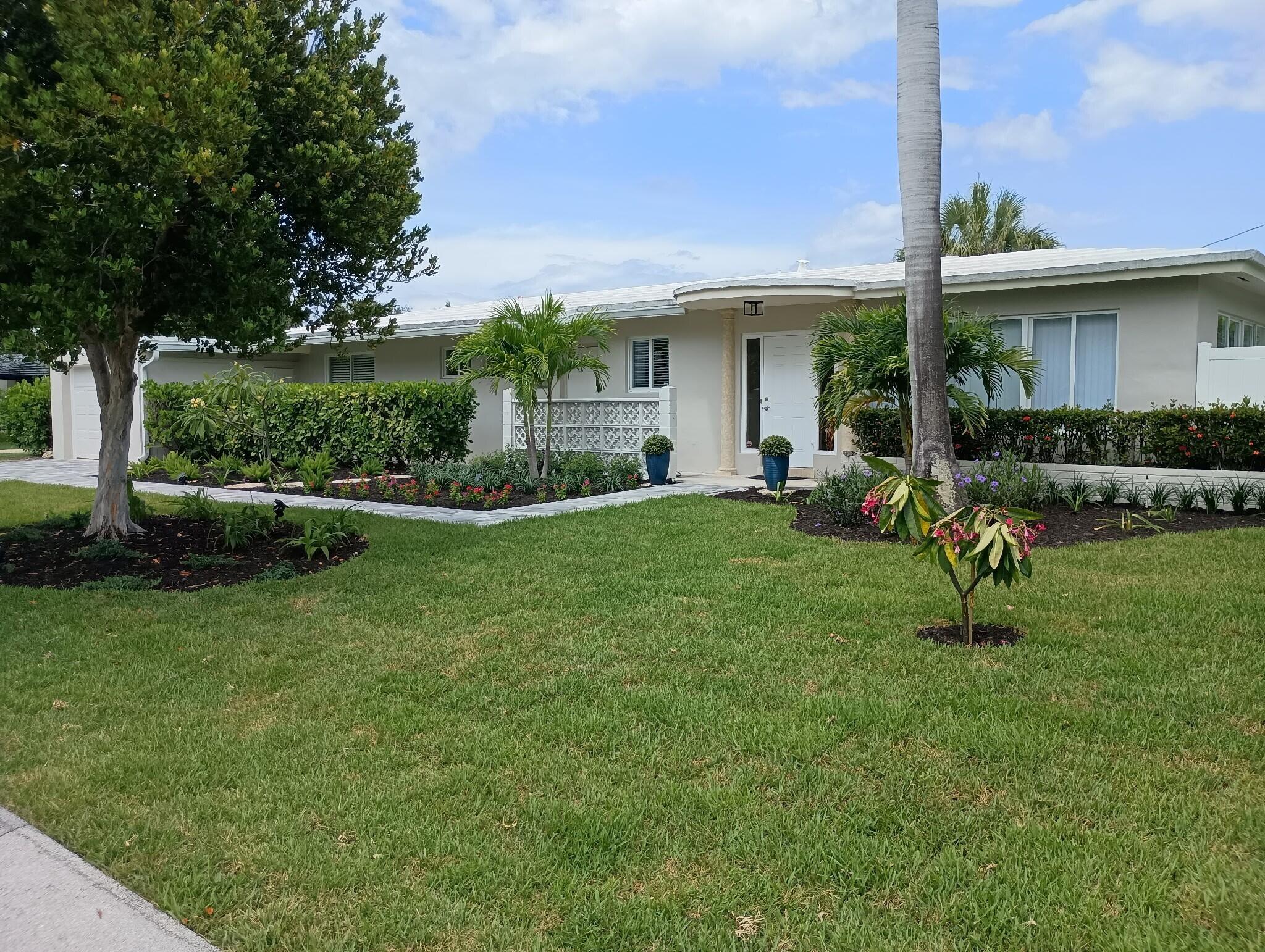4454 W Tradewinds, Lauderdale By The Sea FL 33308