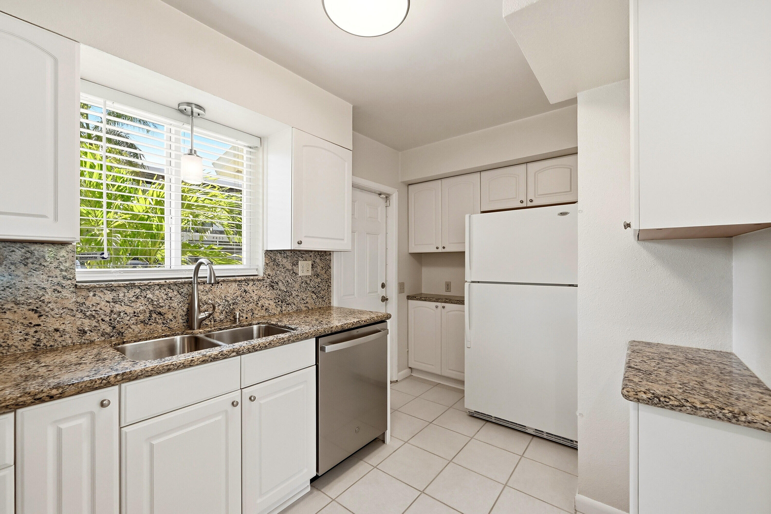 4454 W Tradewinds, Lauderdale By The Sea FL 33308