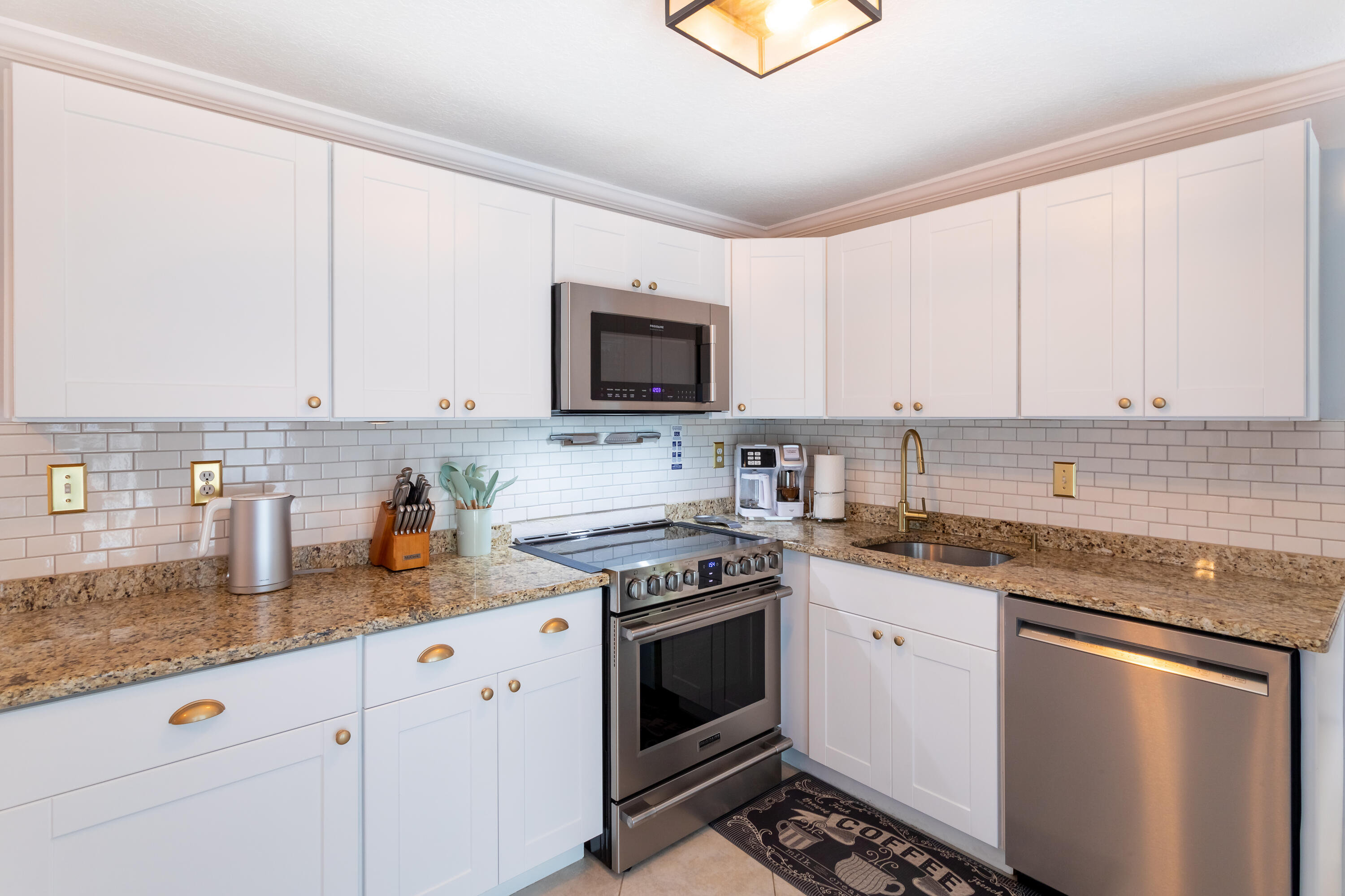 9507 Bellewood, Palm Beach Gardens FL 33410