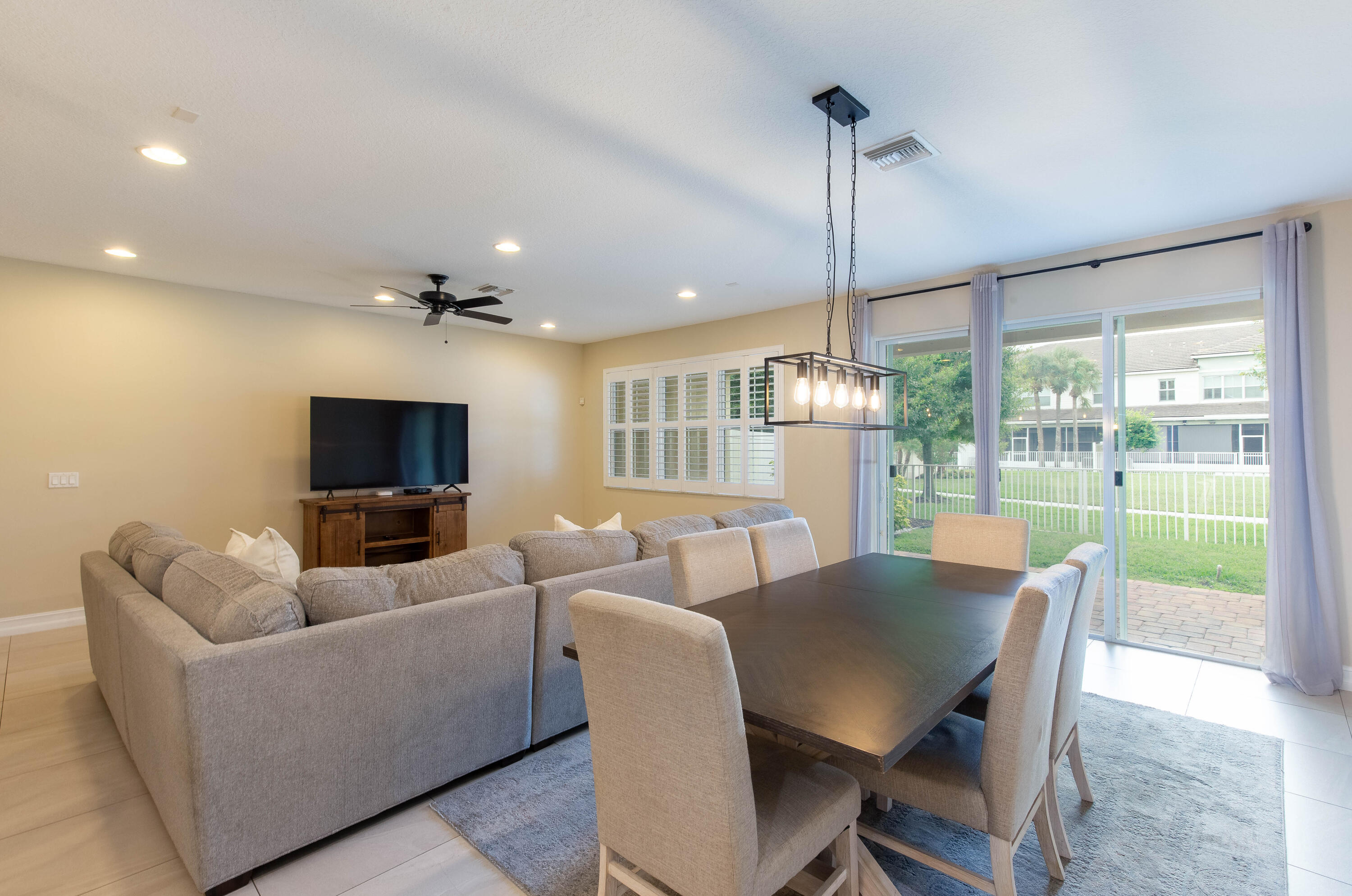 63 Dogwood, Royal Palm Beach FL 33411