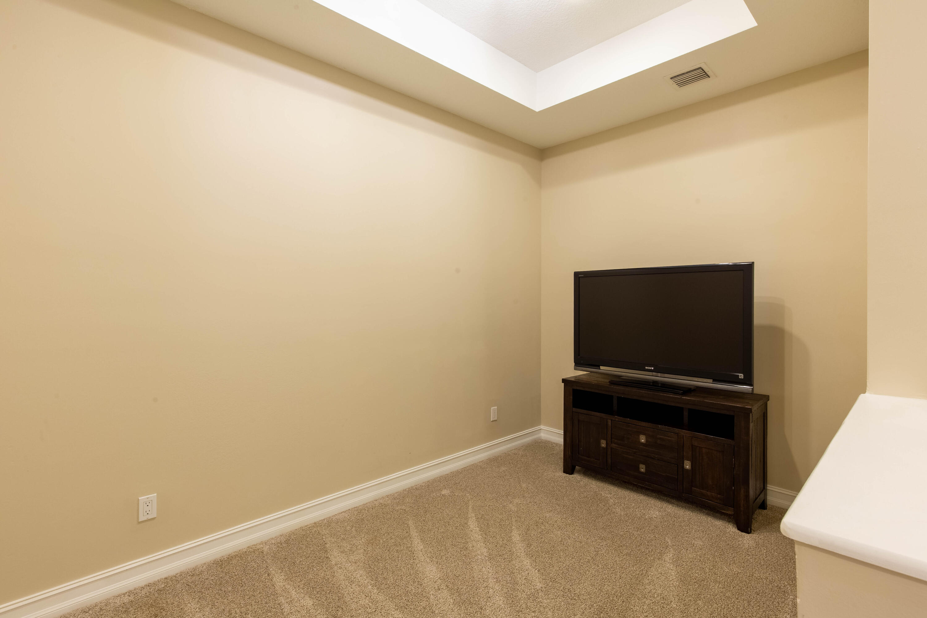 63 Dogwood, Royal Palm Beach FL 33411