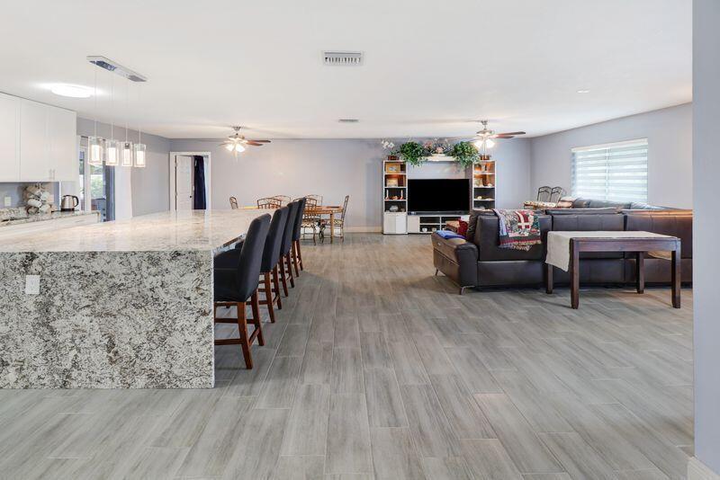 615 NE 15th, Boynton Beach FL 33435