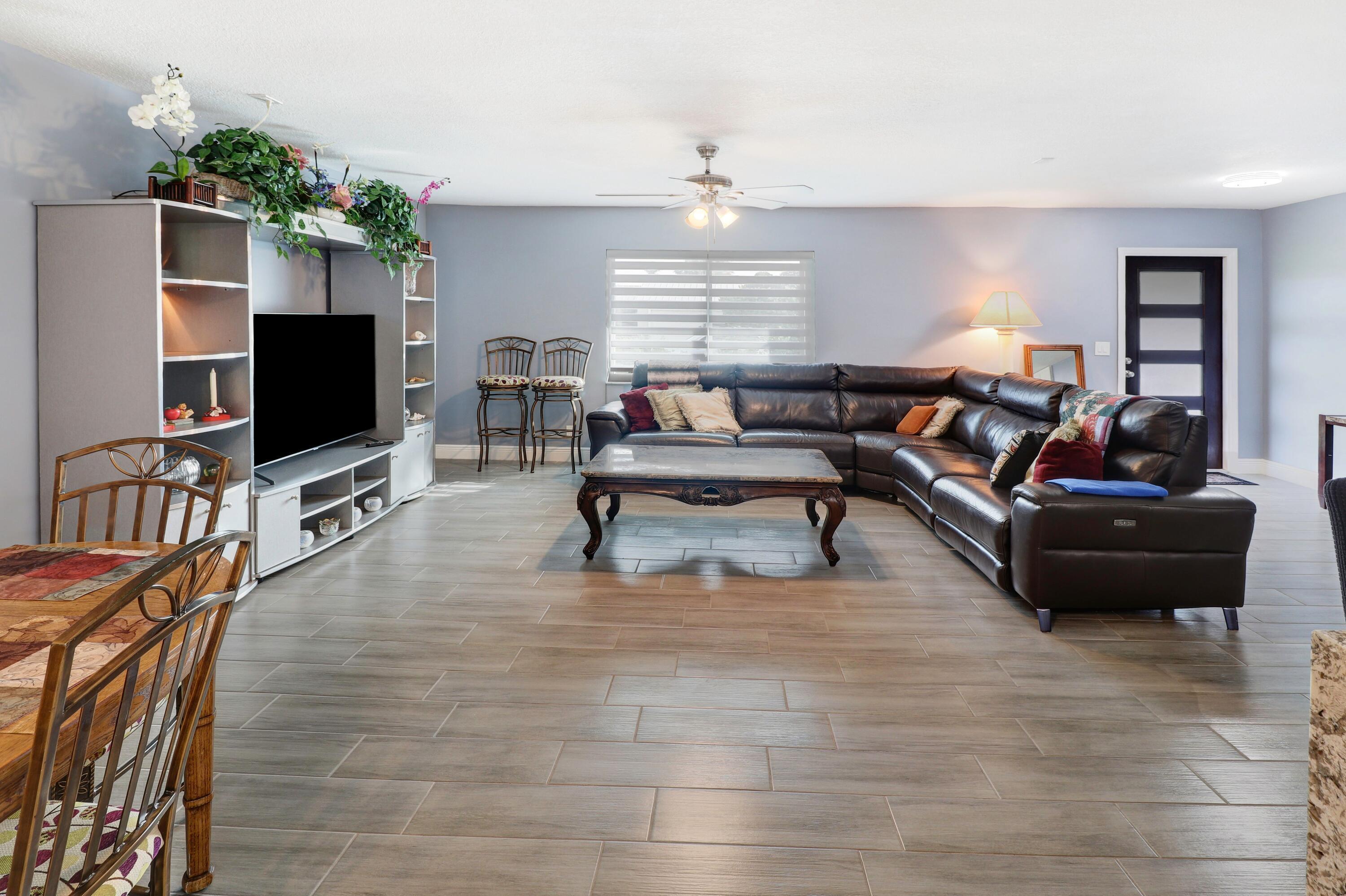 615 NE 15th, Boynton Beach FL 33435