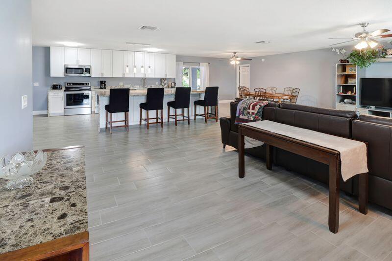 615 NE 15th, Boynton Beach FL 33435