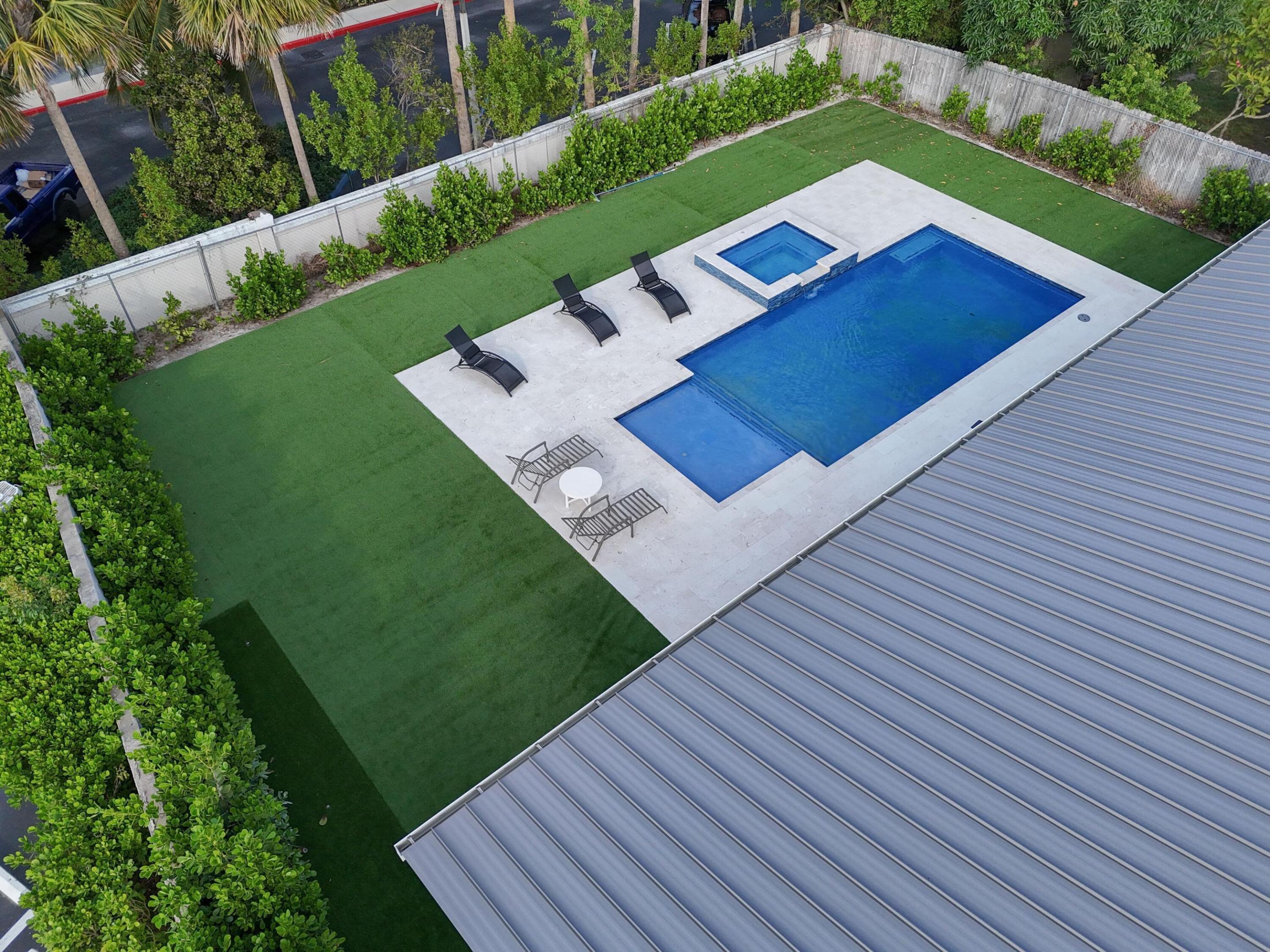 615 NE 15th, Boynton Beach FL 33435