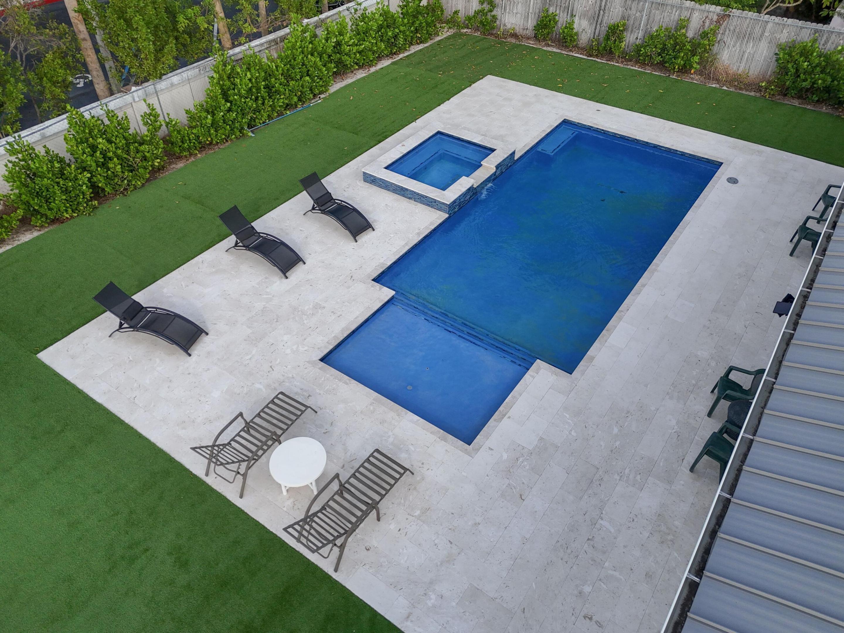 615 NE 15th, Boynton Beach FL 33435
