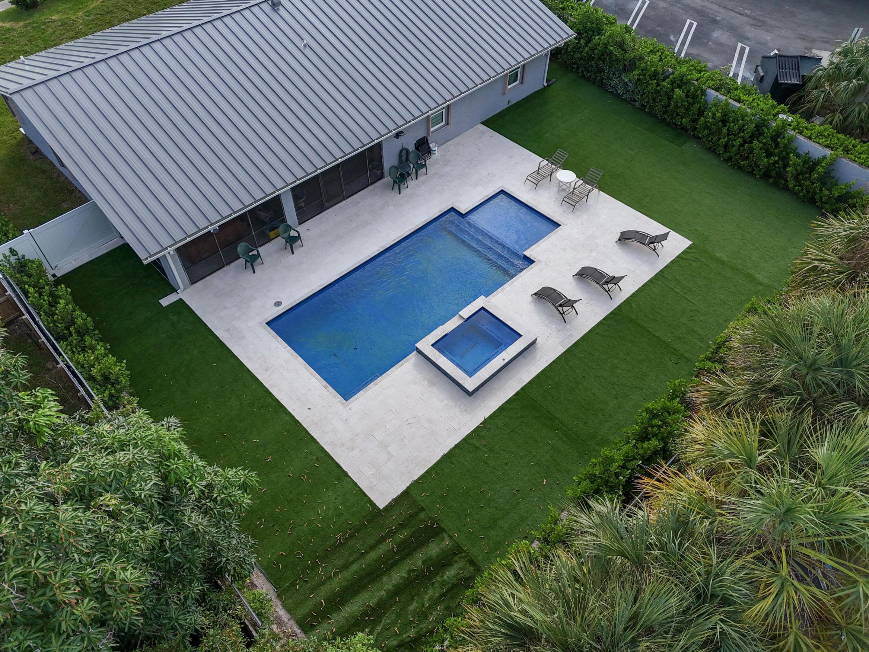 615 NE 15th, Boynton Beach FL 33435