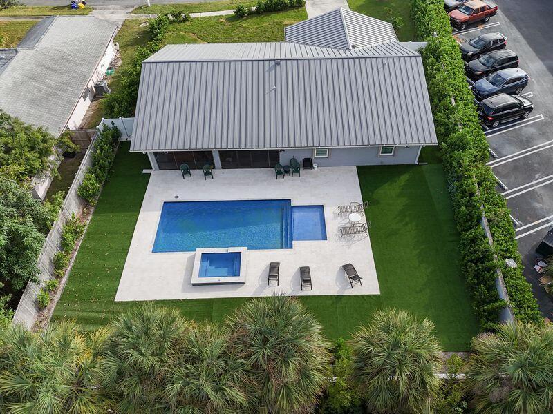 615 NE 15th, Boynton Beach FL 33435