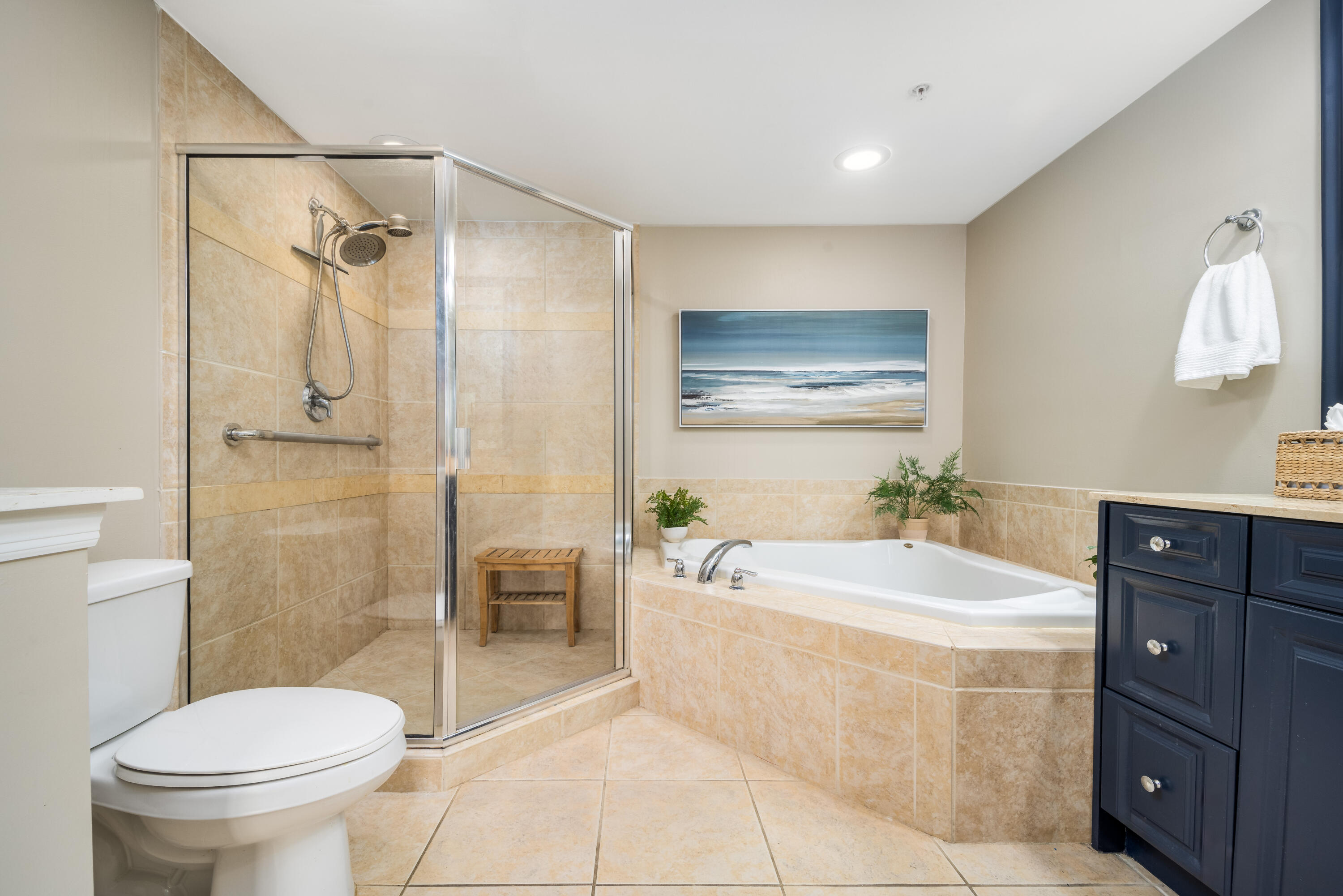 875 NW Flagler #203, Stuart FL 34994