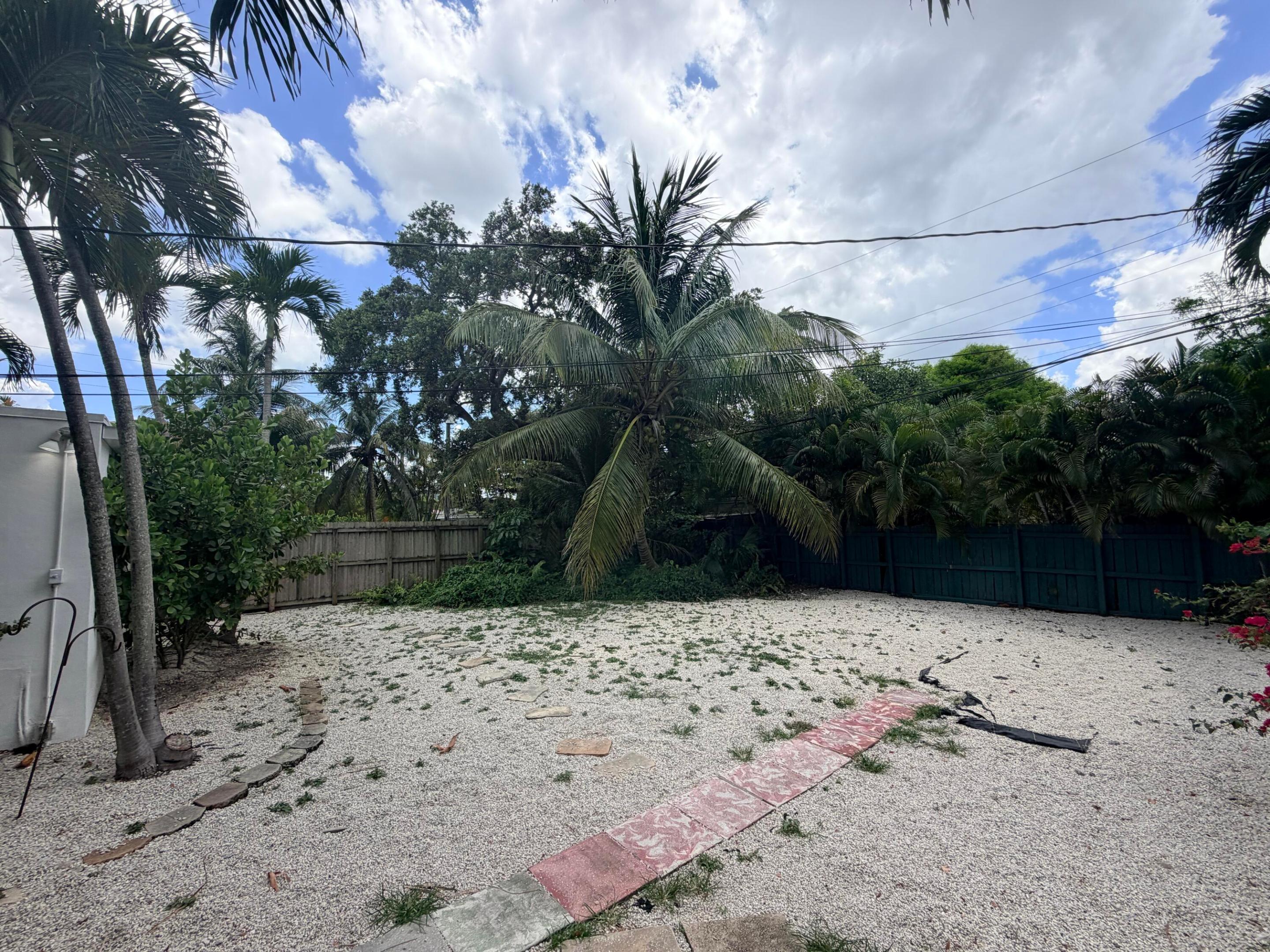 819 SW 9th, Fort Lauderdale FL 33315