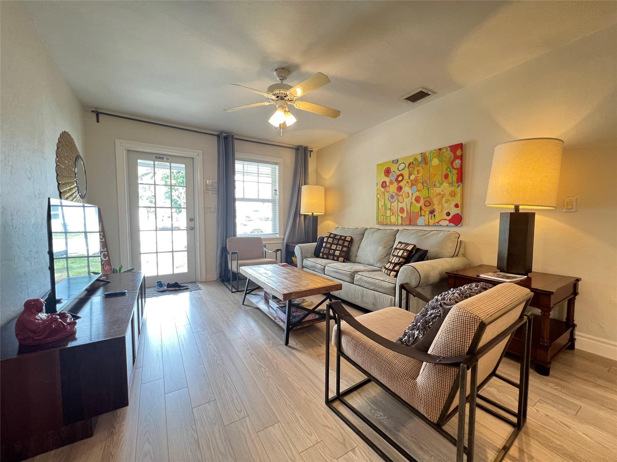 819 SW 9th, Fort Lauderdale FL 33315