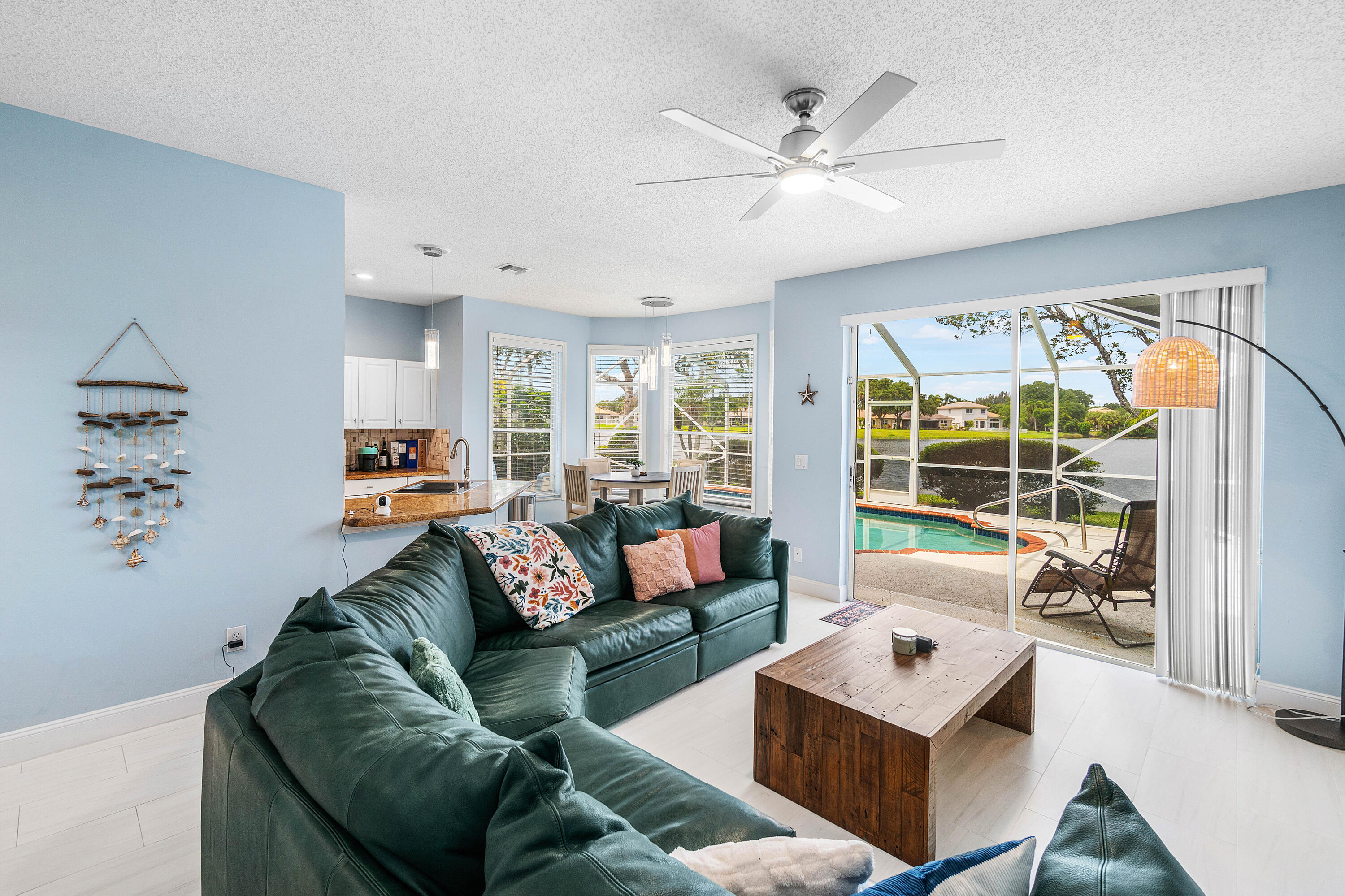 4180 Manor Forest, Boynton Beach FL 33436