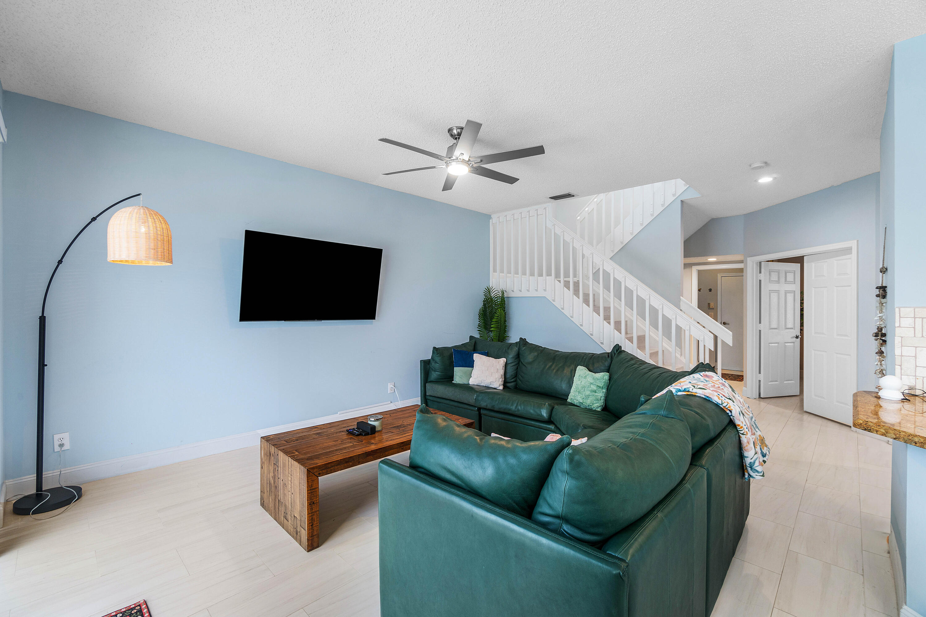 4180 Manor Forest, Boynton Beach FL 33436