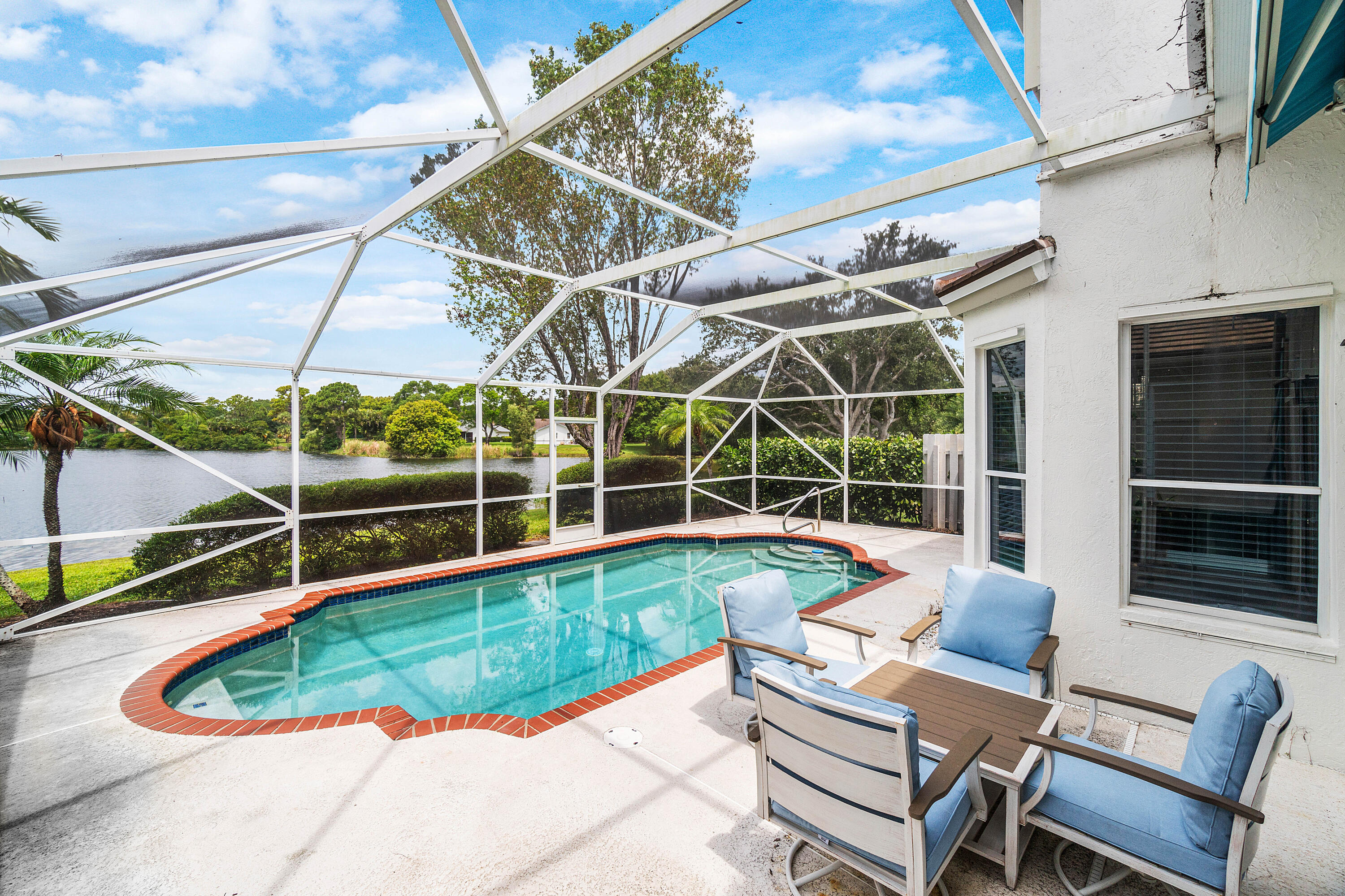 4180 Manor Forest, Boynton Beach FL 33436