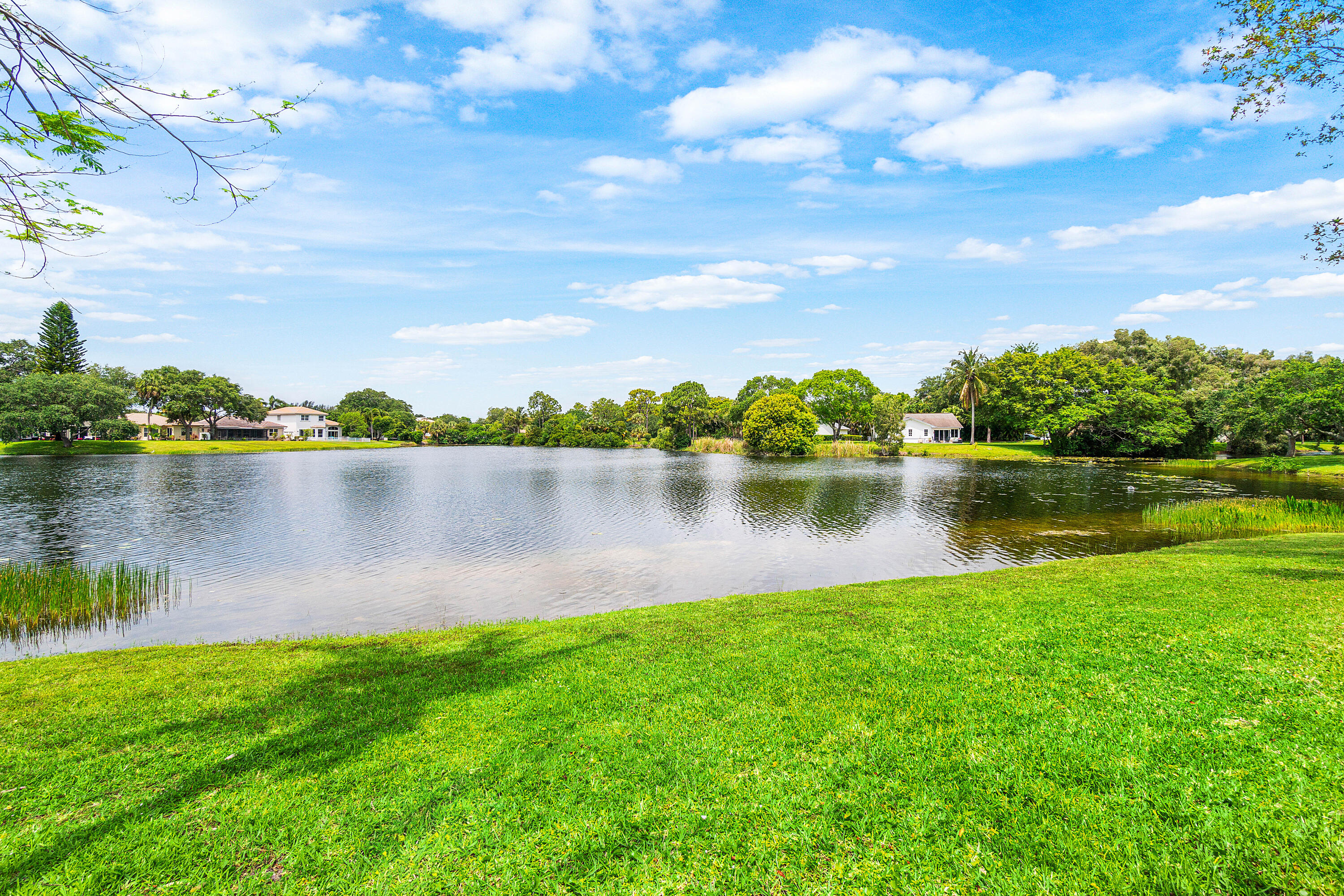 4180 Manor Forest, Boynton Beach FL 33436