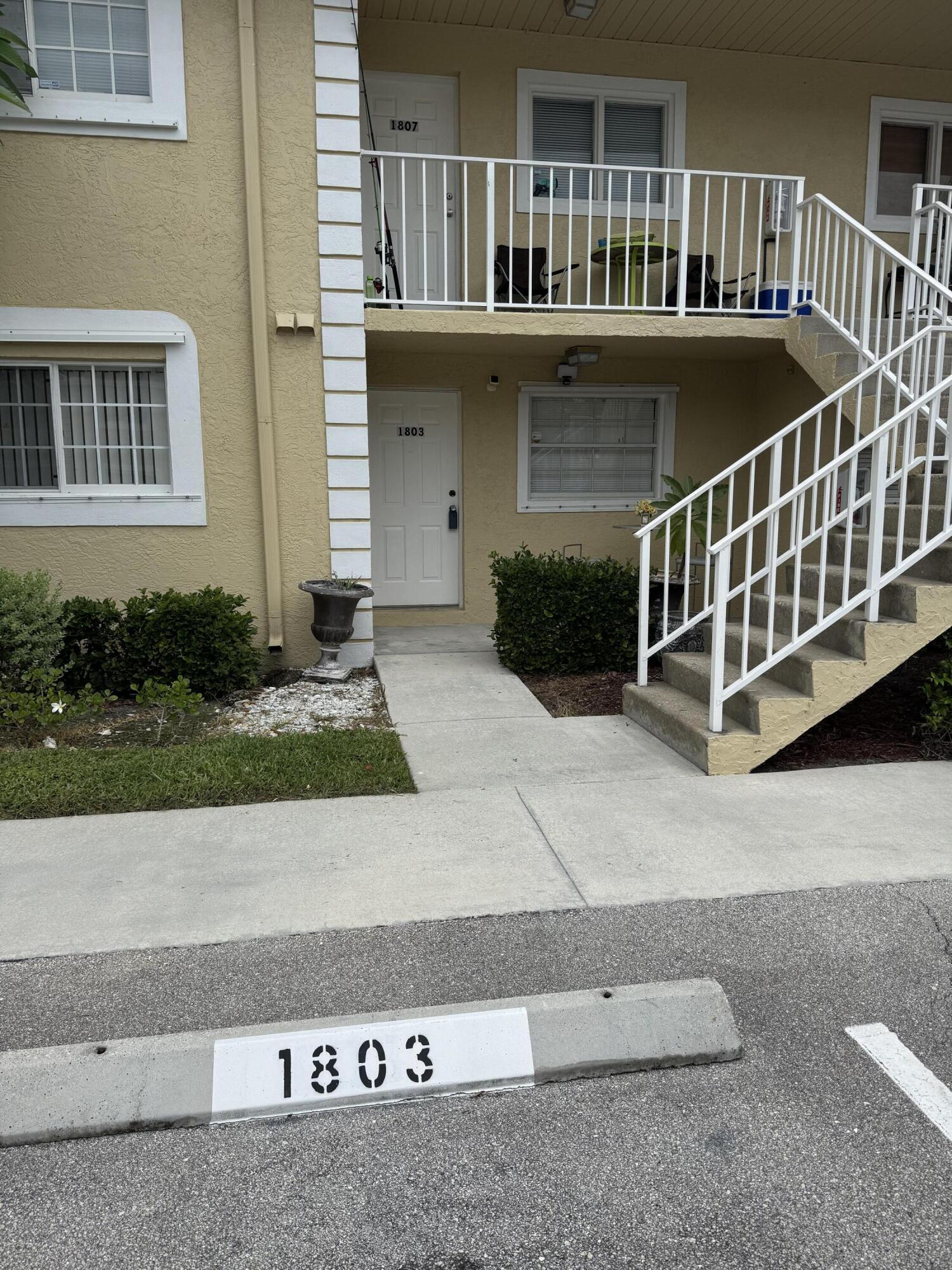 1803 Palm Beach Trace, Royal Palm Beach FL 33411