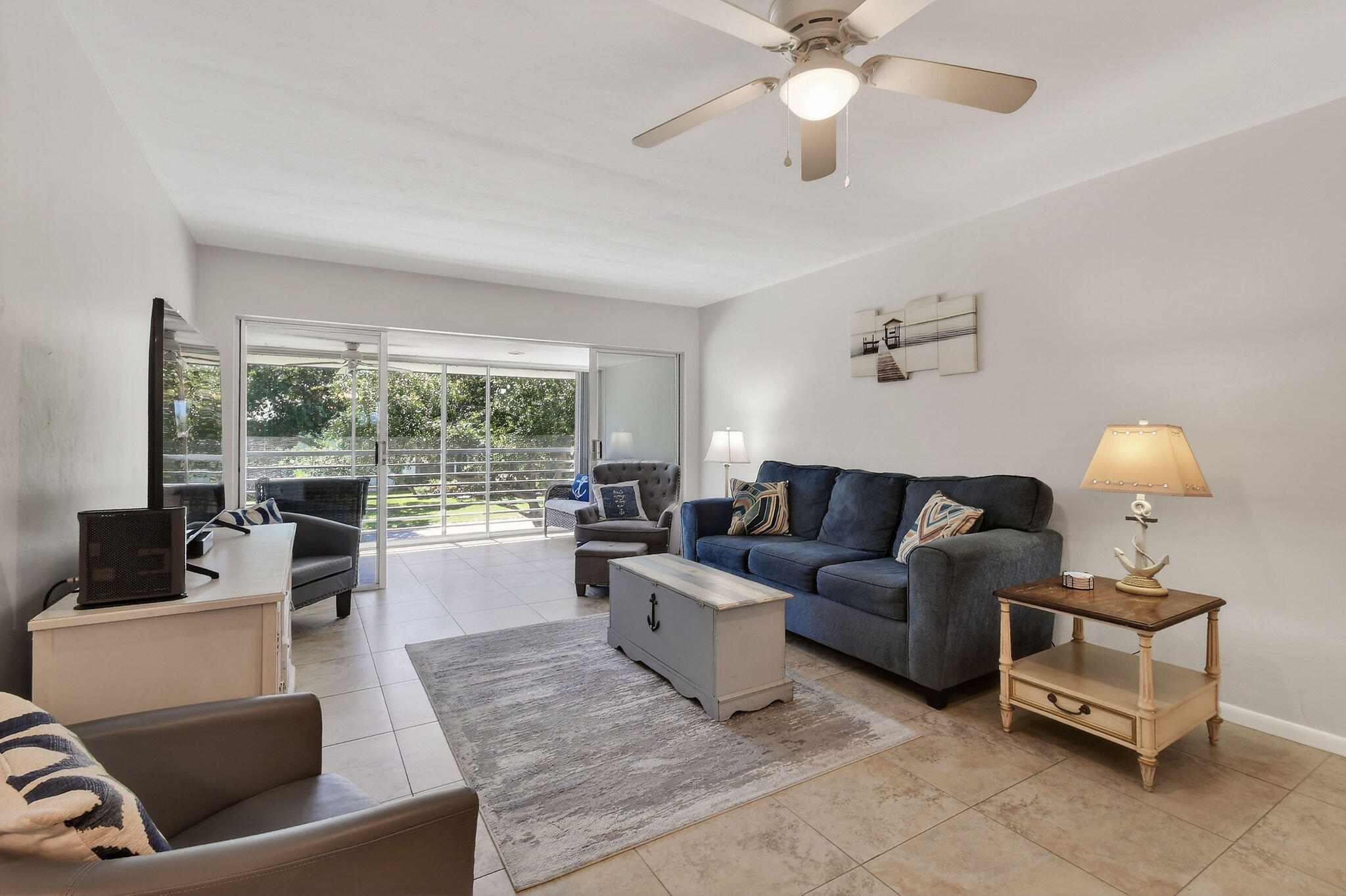 9 Garden #204j, Tequesta FL 33469
