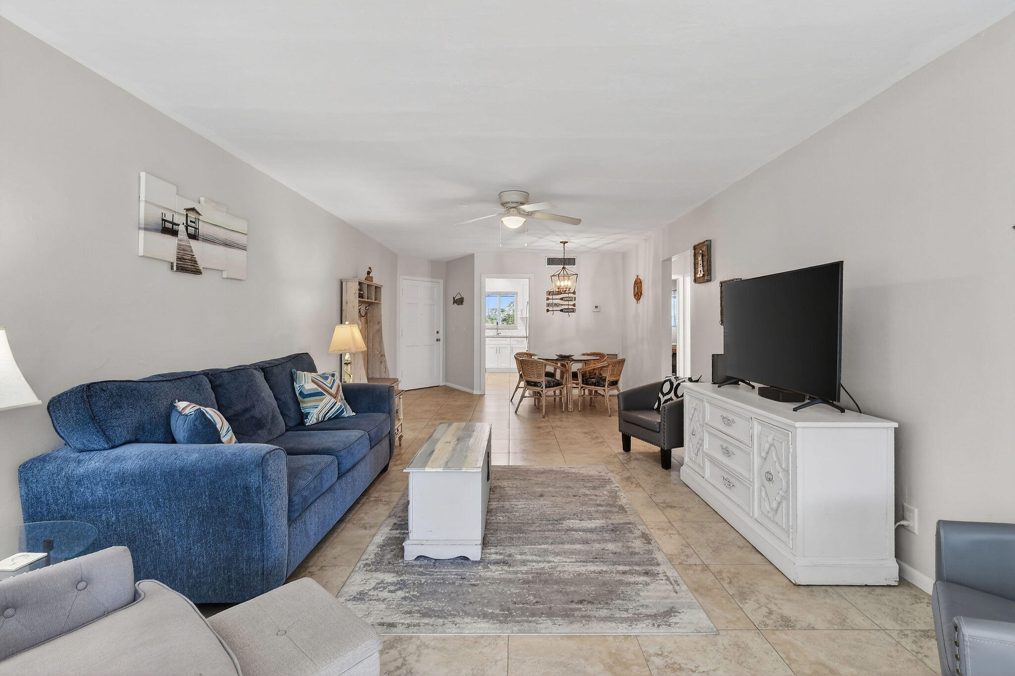 9 Garden #204j, Tequesta FL 33469