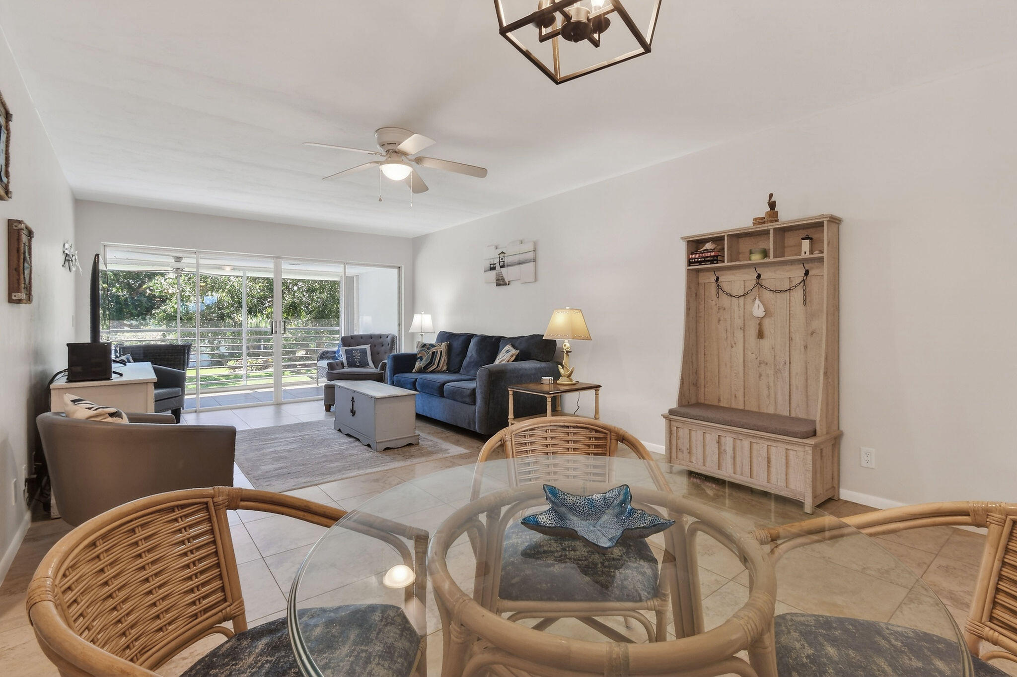 9 Garden #204j, Tequesta FL 33469