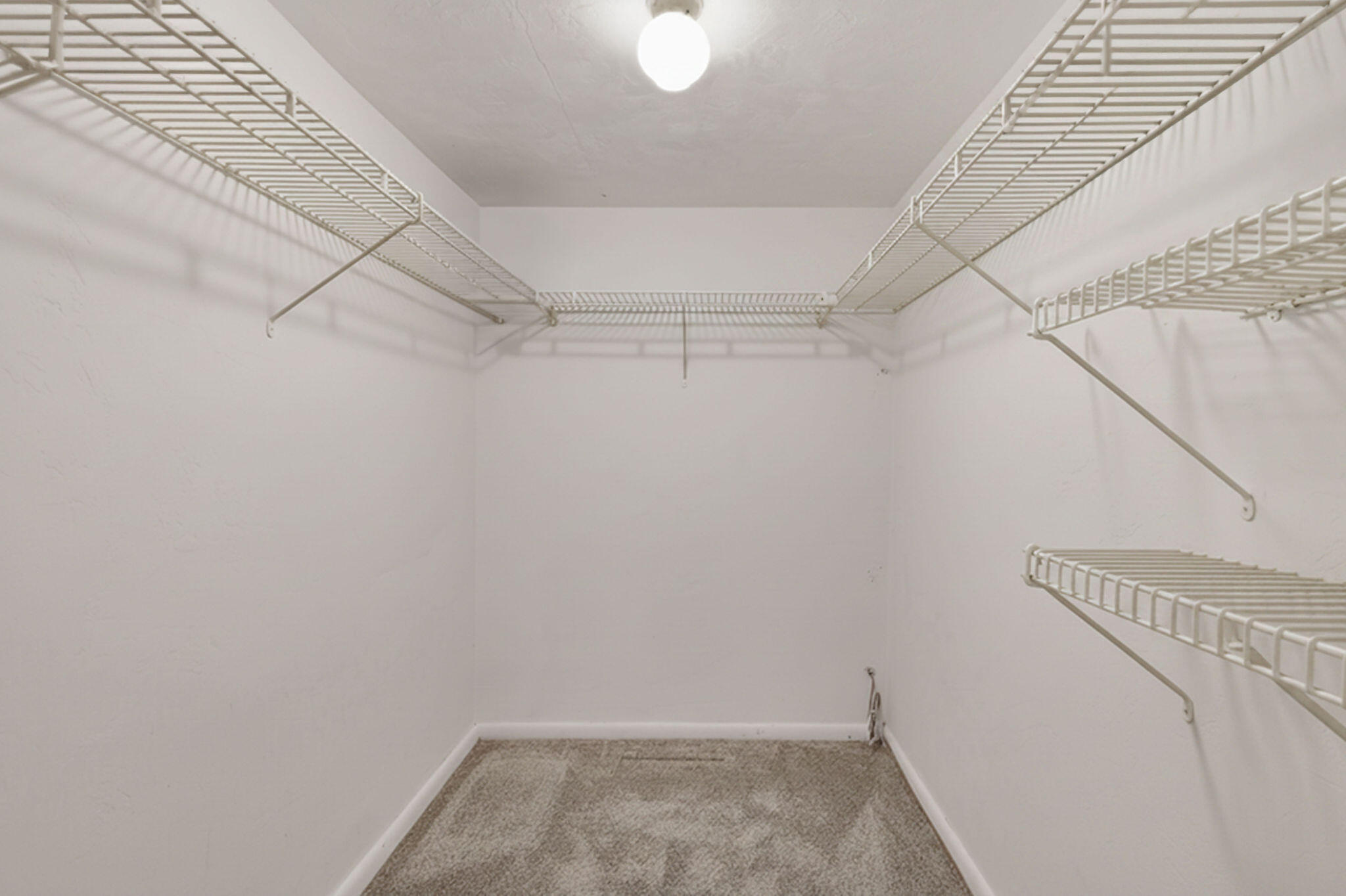 9 Garden #204j, Tequesta FL 33469