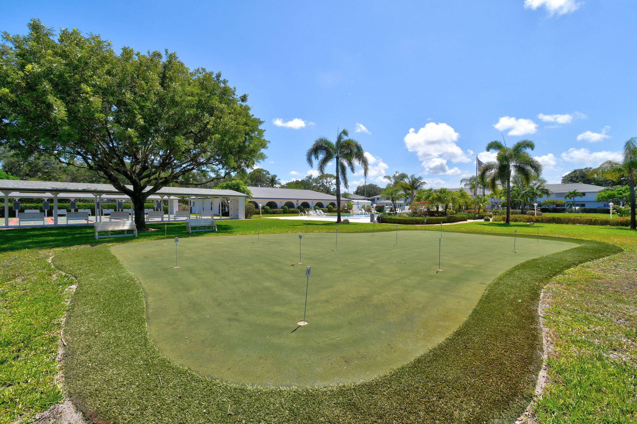 9 Garden #204j, Tequesta FL 33469