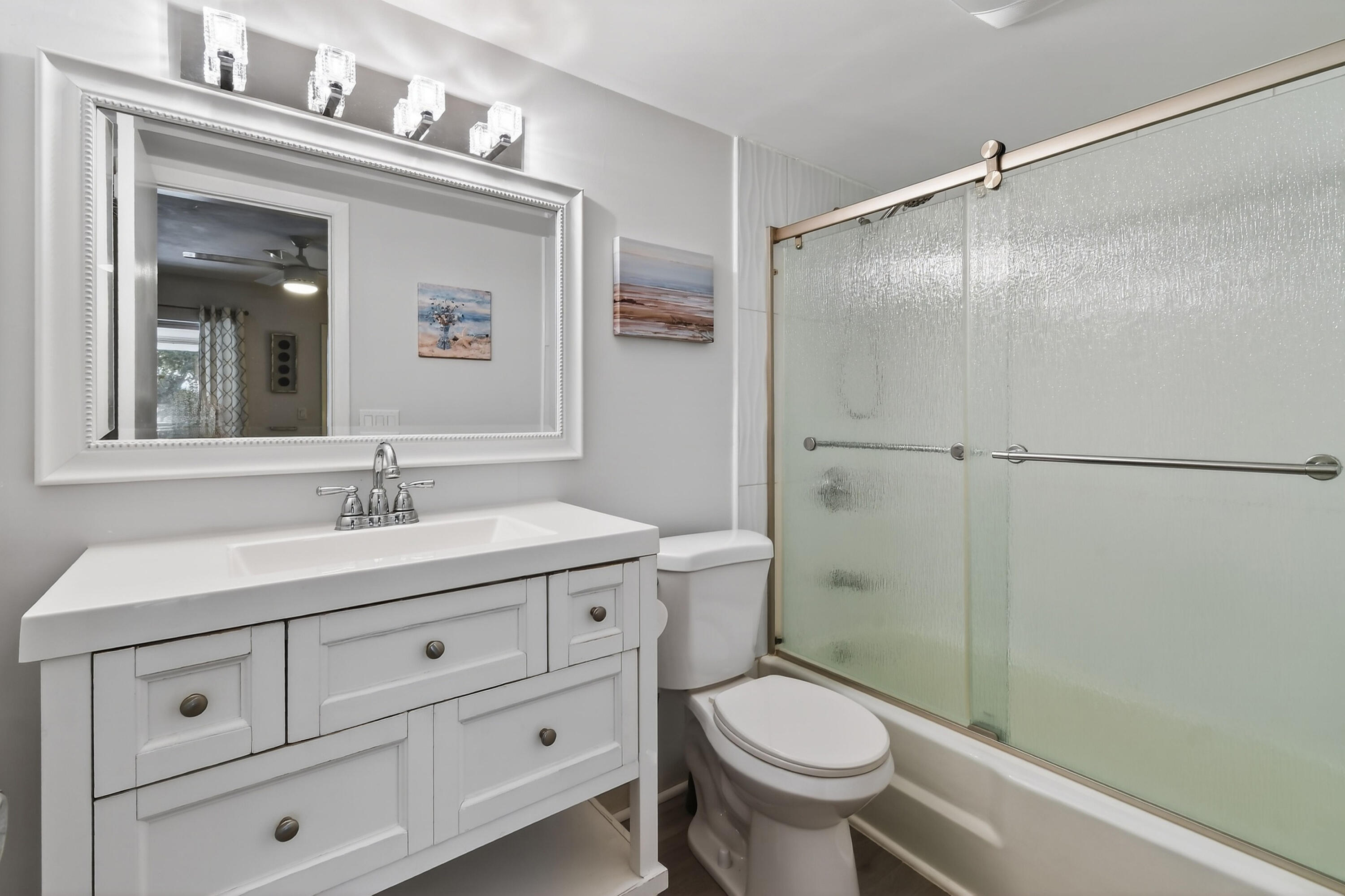 9 Garden #204j, Tequesta FL 33469