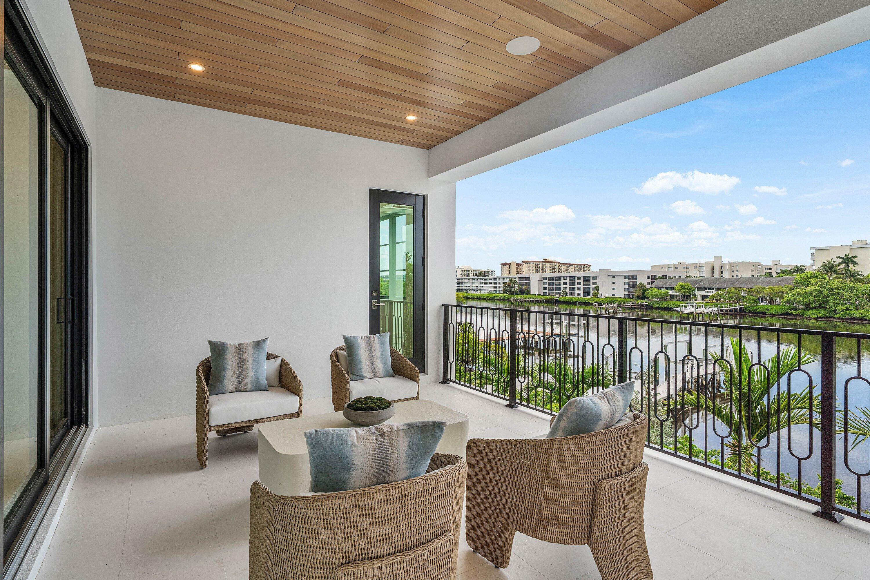 908 N Atlantic, Lantana FL 33462