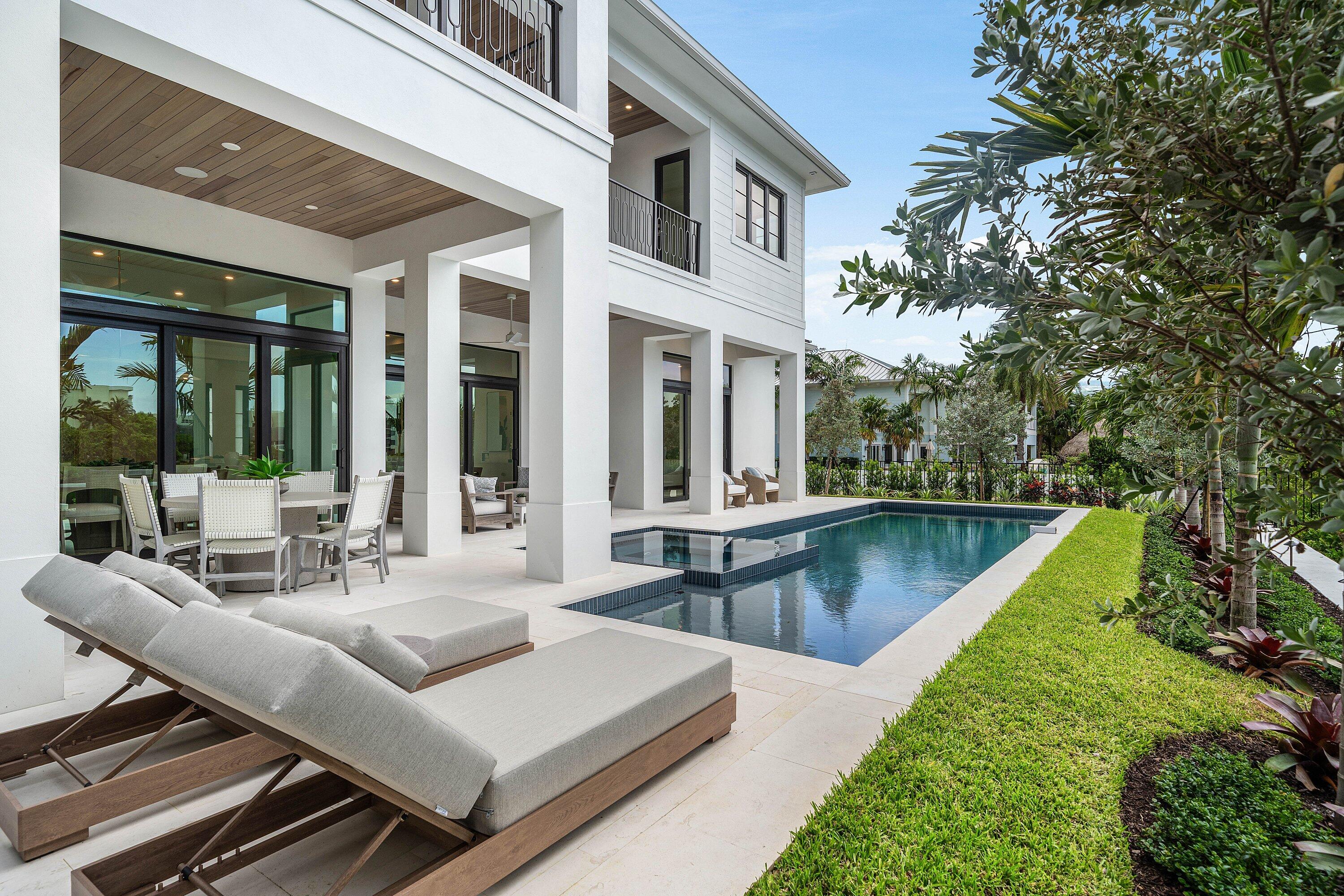 908 N Atlantic, Lantana FL 33462