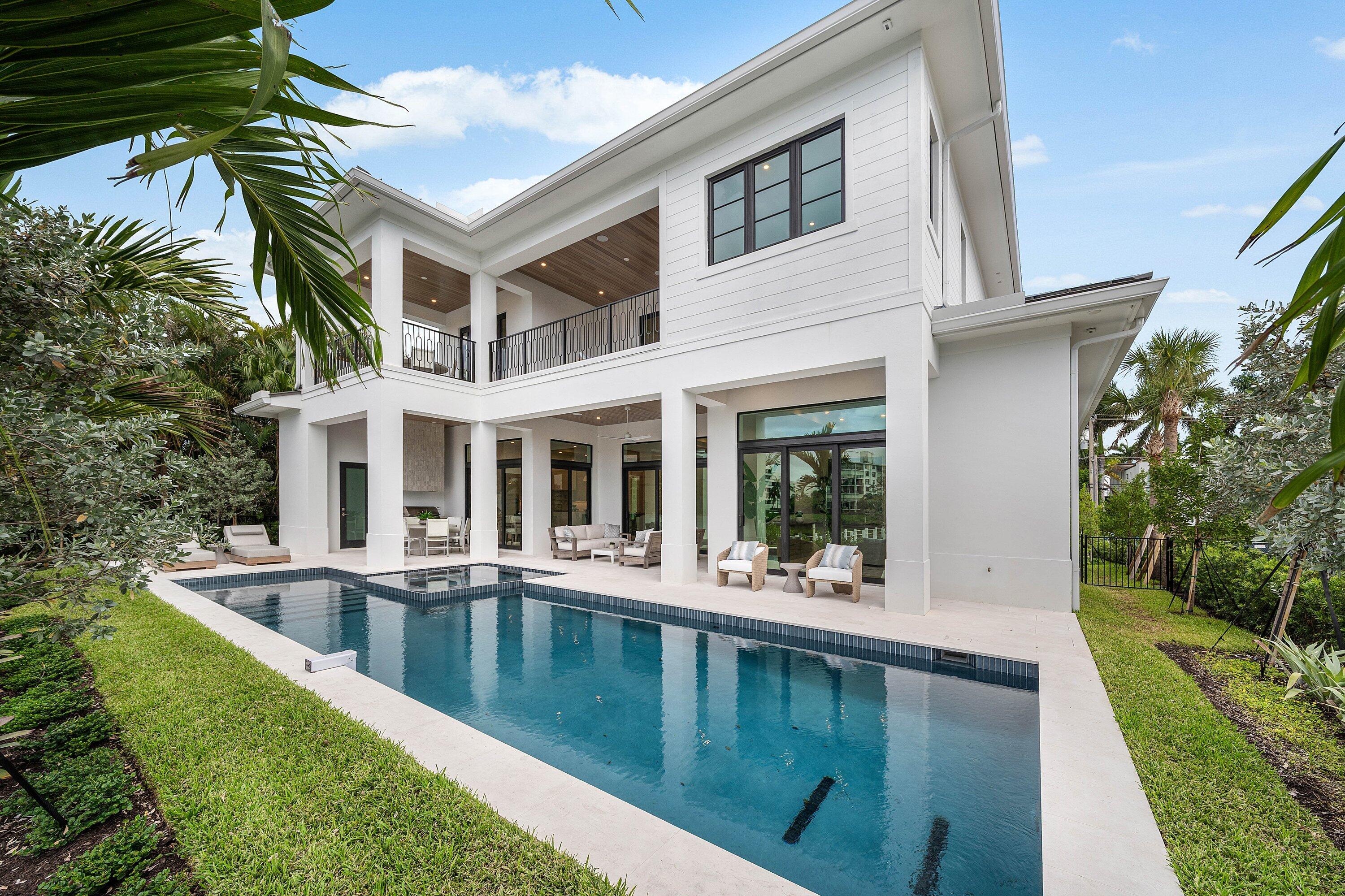 908 N Atlantic, Lantana FL 33462
