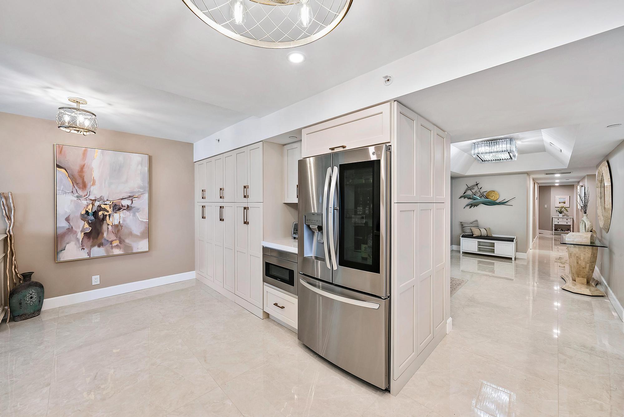 176 Helios #606, Jupiter FL 33477