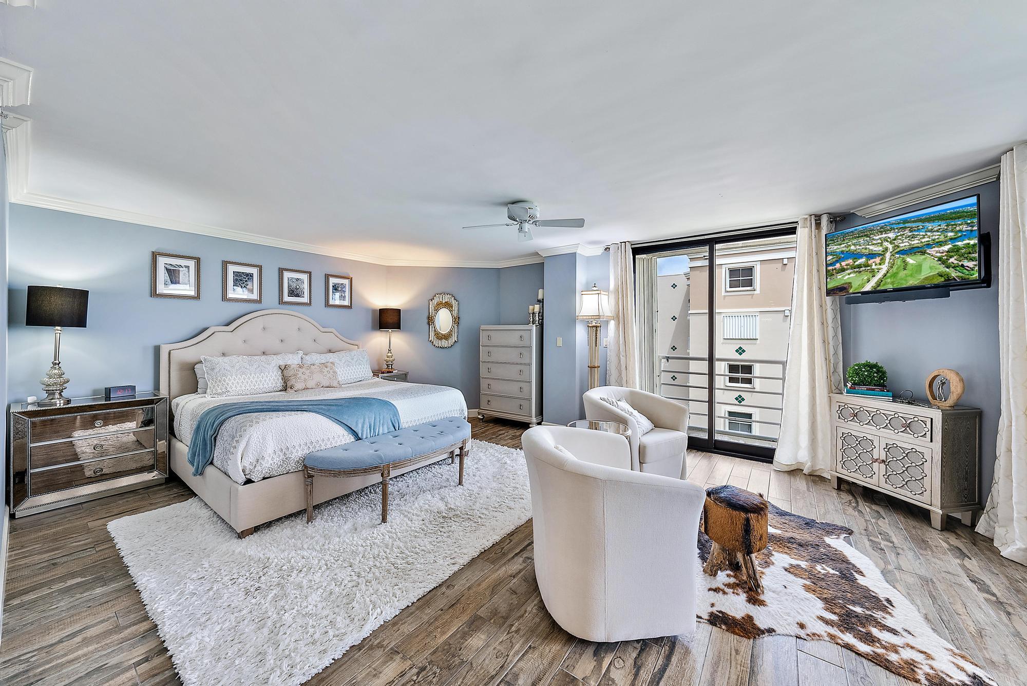 176 Helios #606, Jupiter FL 33477
