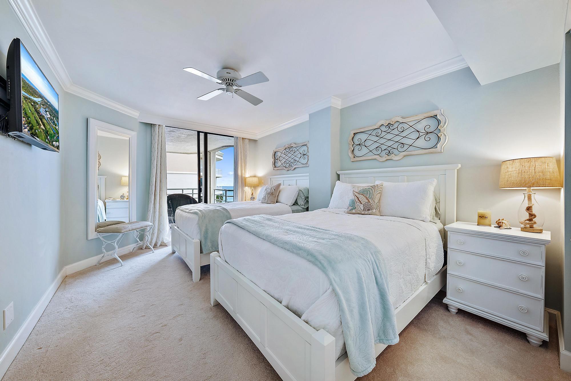 176 Helios #606, Jupiter FL 33477