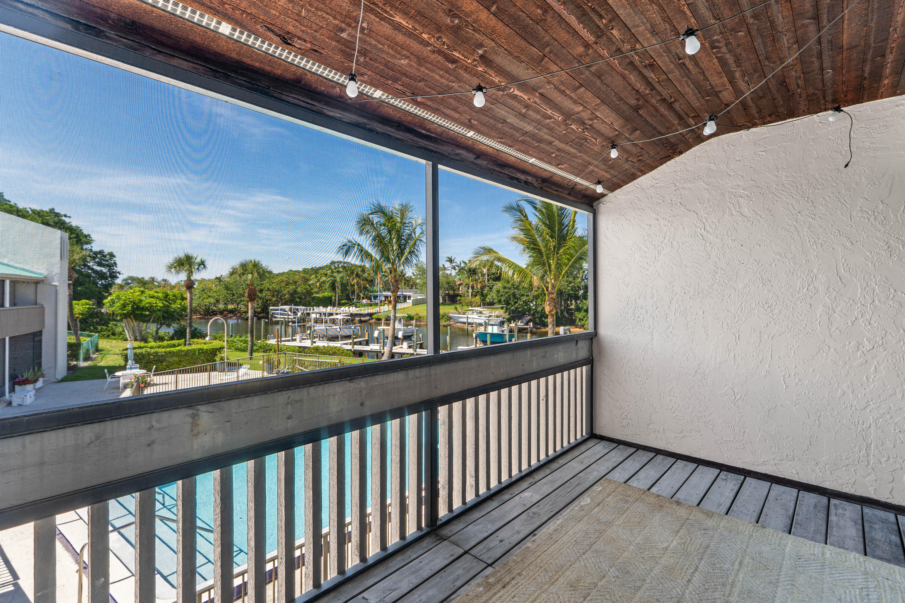 412 Southwind #B2, North Palm Beach FL 33408