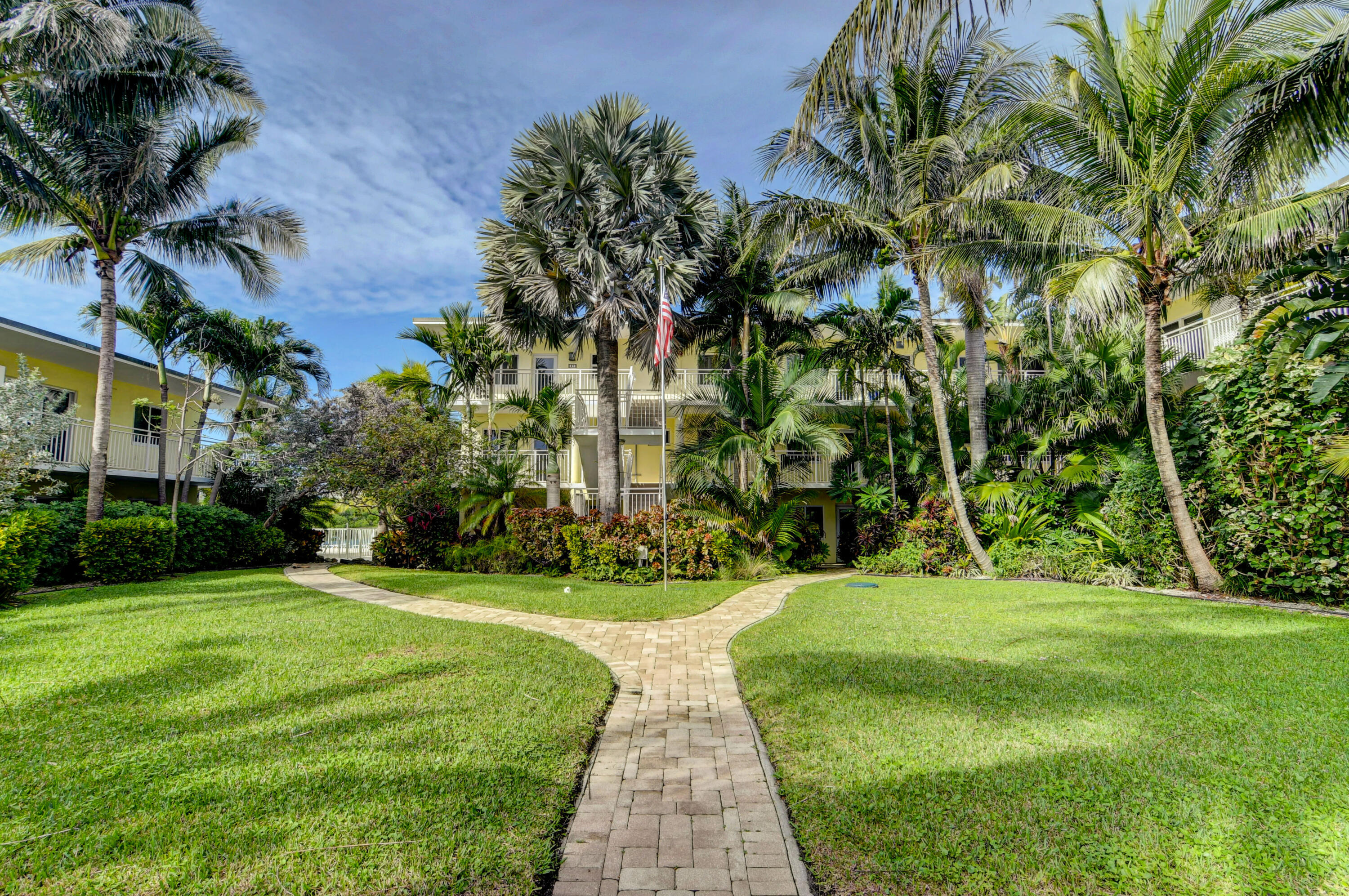 6520 N Ocean #24, Ocean Ridge FL 33435