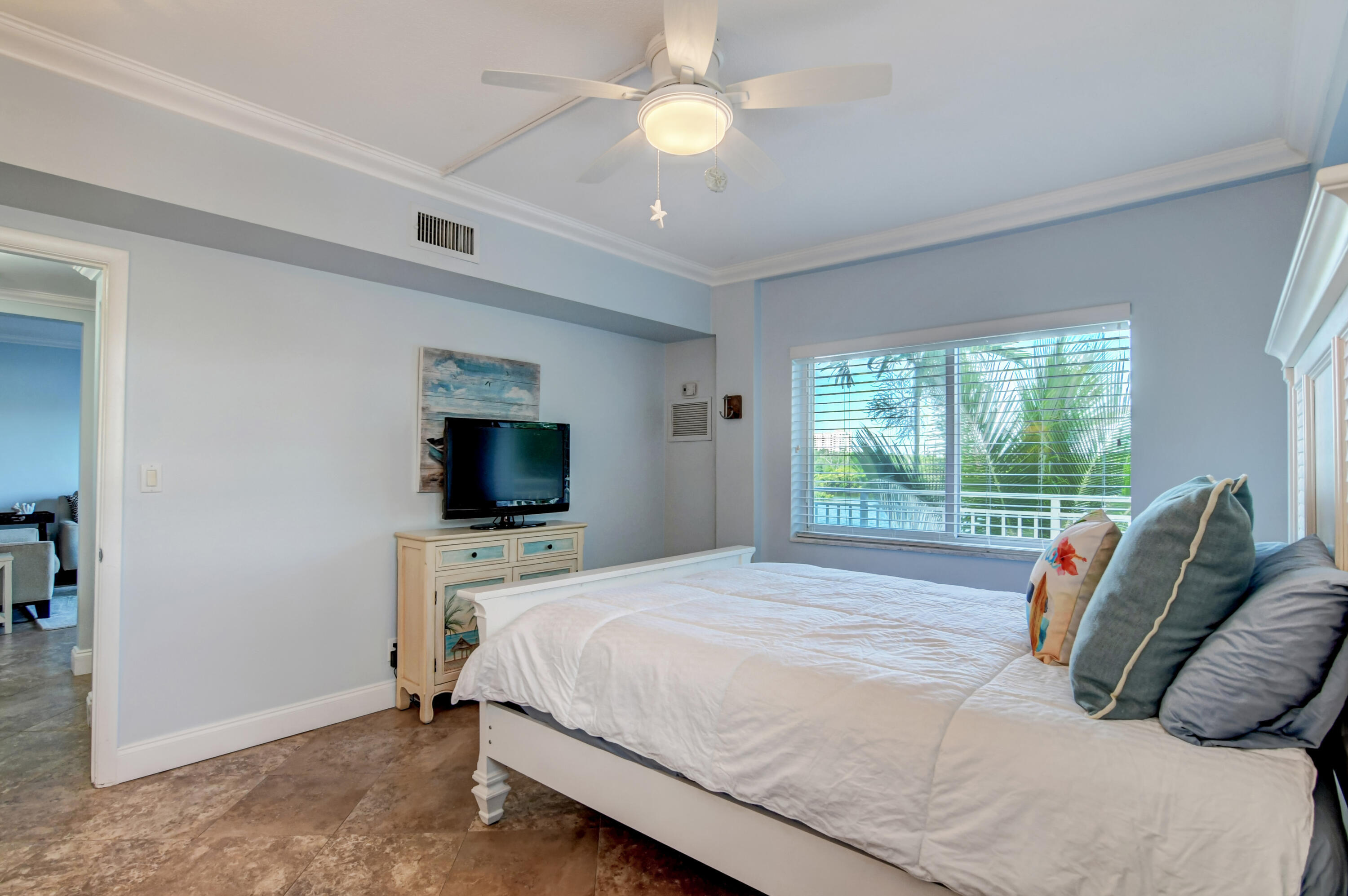 6520 N Ocean #24, Ocean Ridge FL 33435
