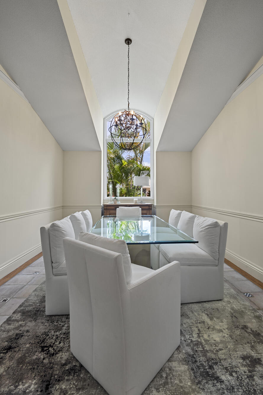 10252 Shireoaks, Boca Raton FL 33498