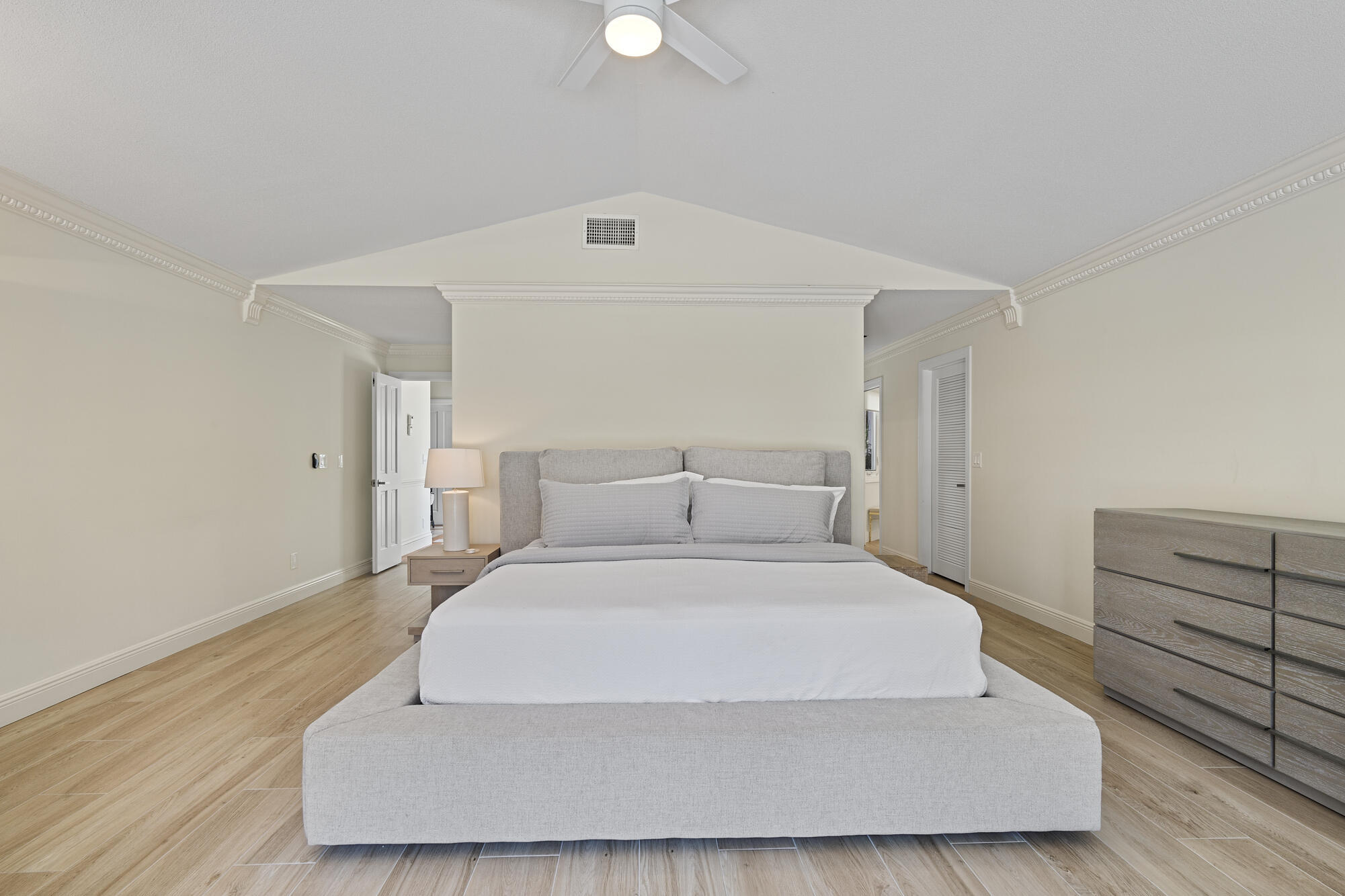10252 Shireoaks, Boca Raton FL 33498