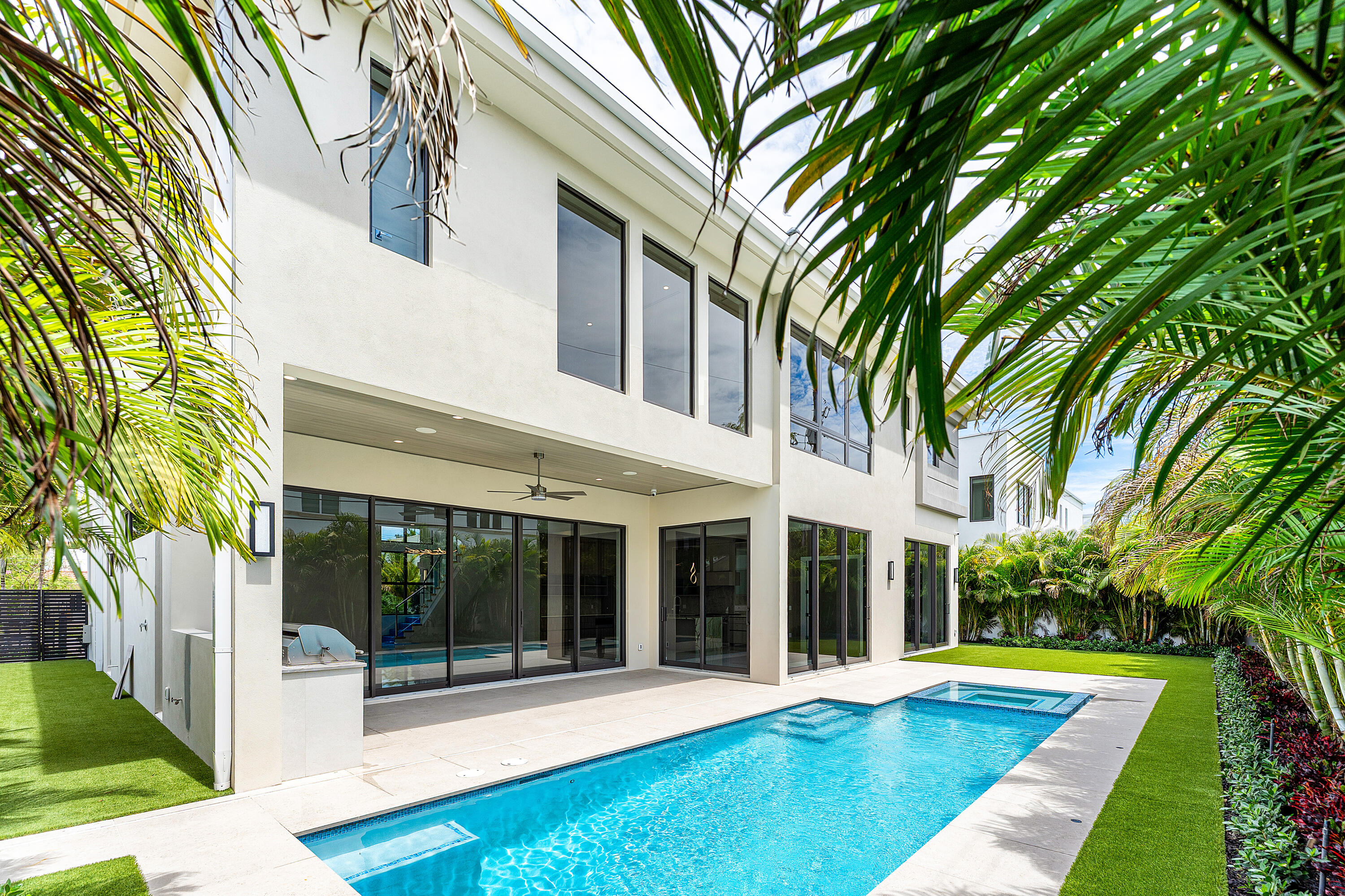 434 NE 6th, Boca Raton FL 33432