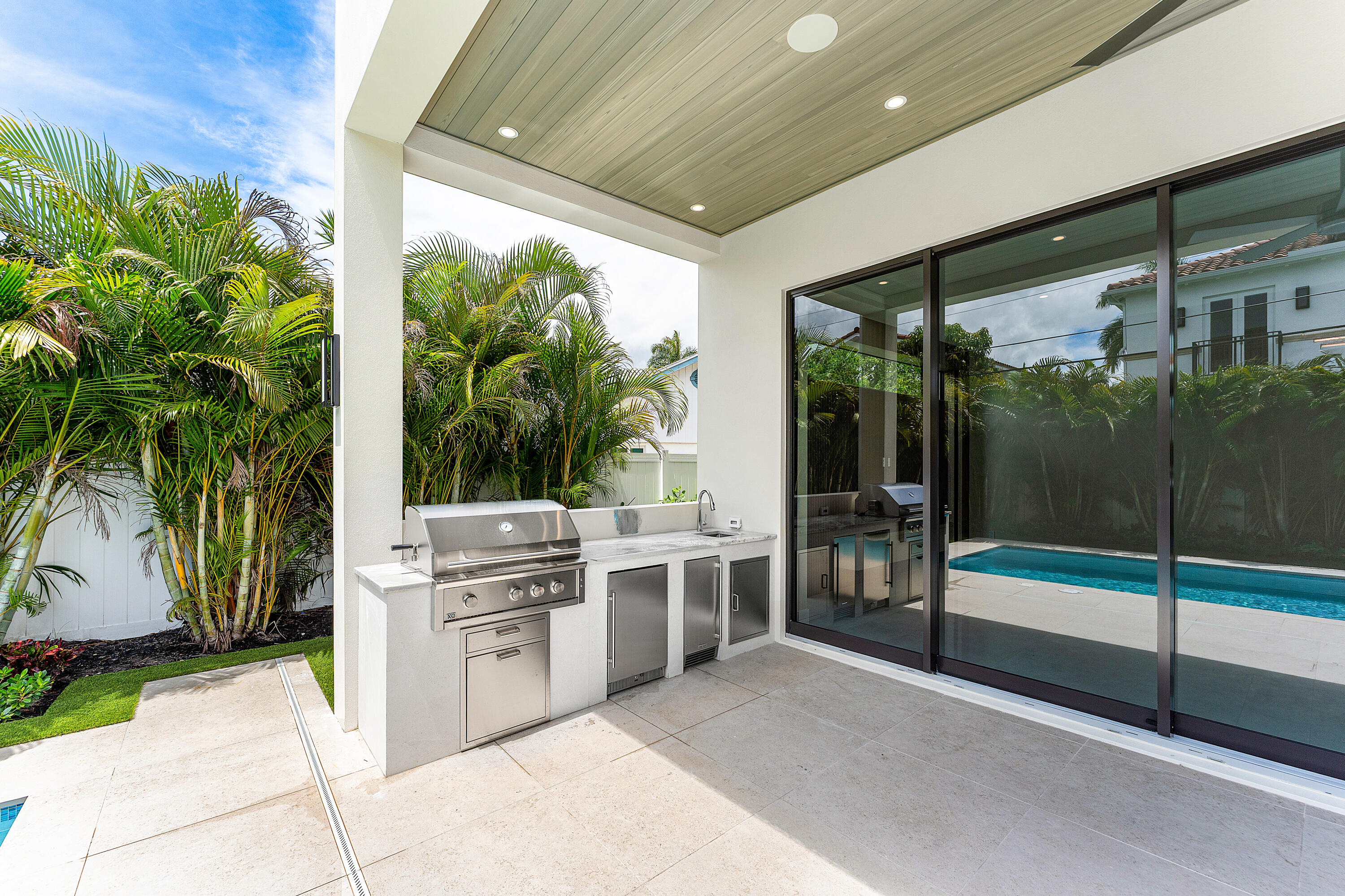 434 NE 6th, Boca Raton FL 33432