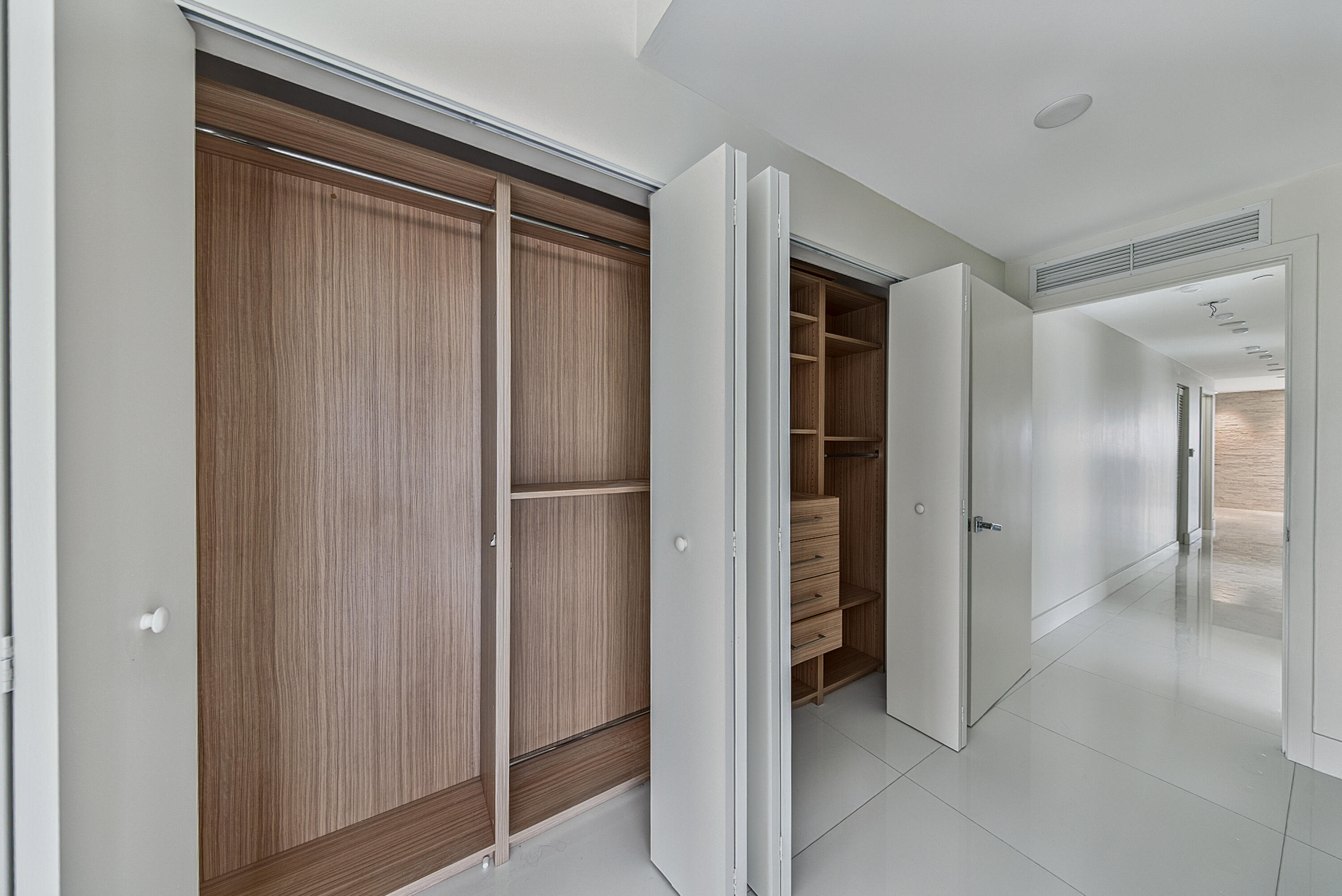 600 NE 27th #1605, Miami FL 33137