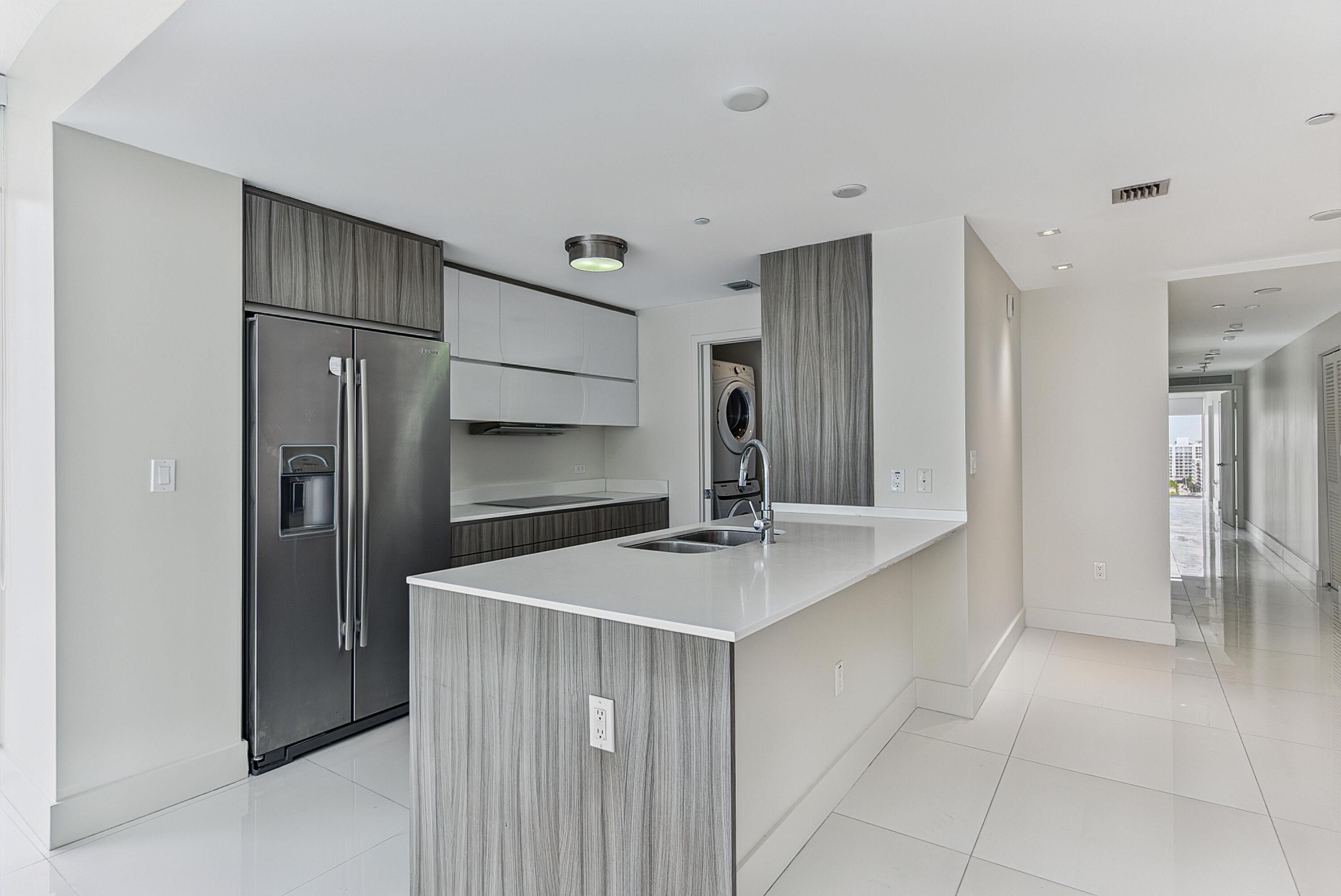 600 NE 27th #1605, Miami FL 33137