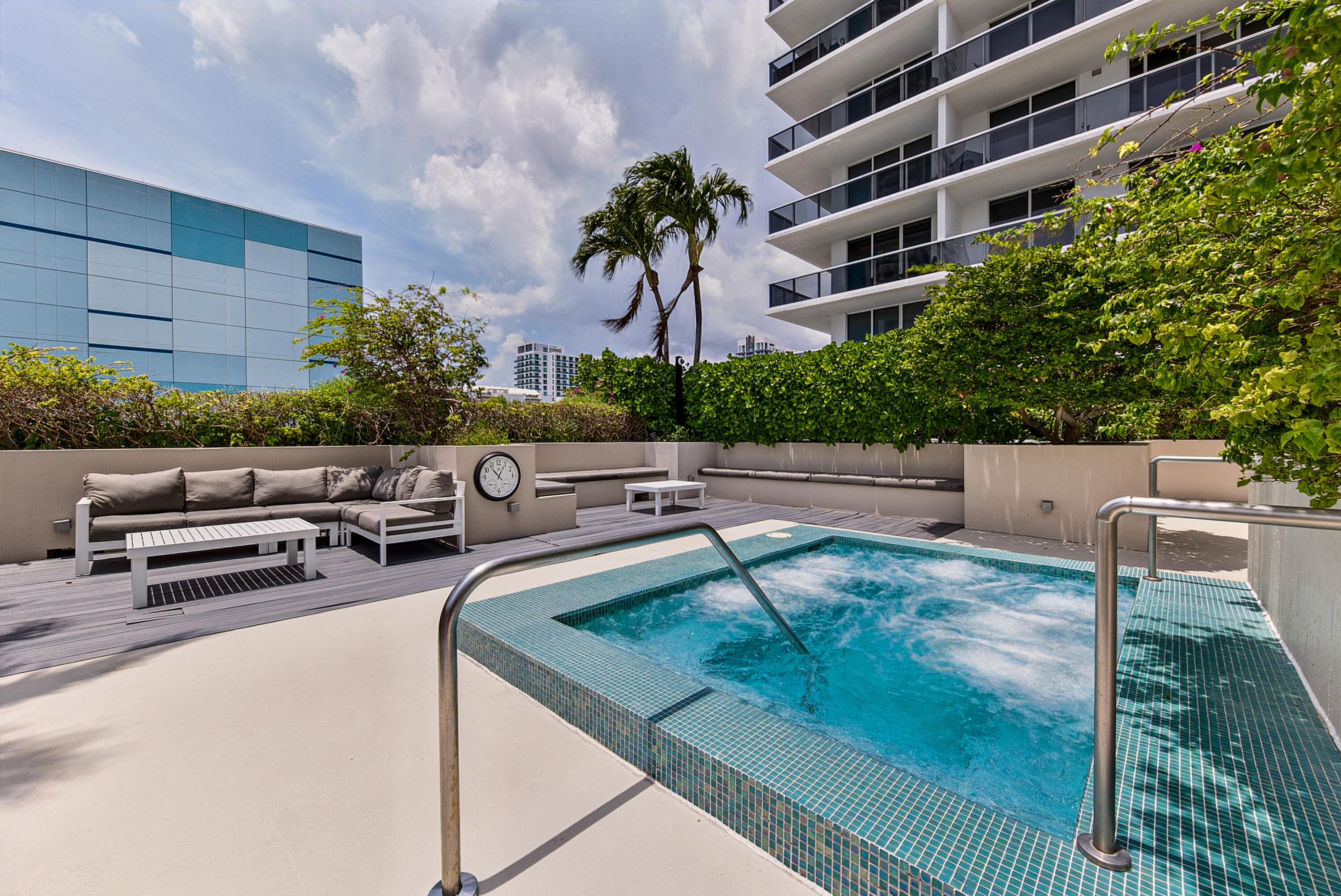 600 NE 27th #1605, Miami FL 33137