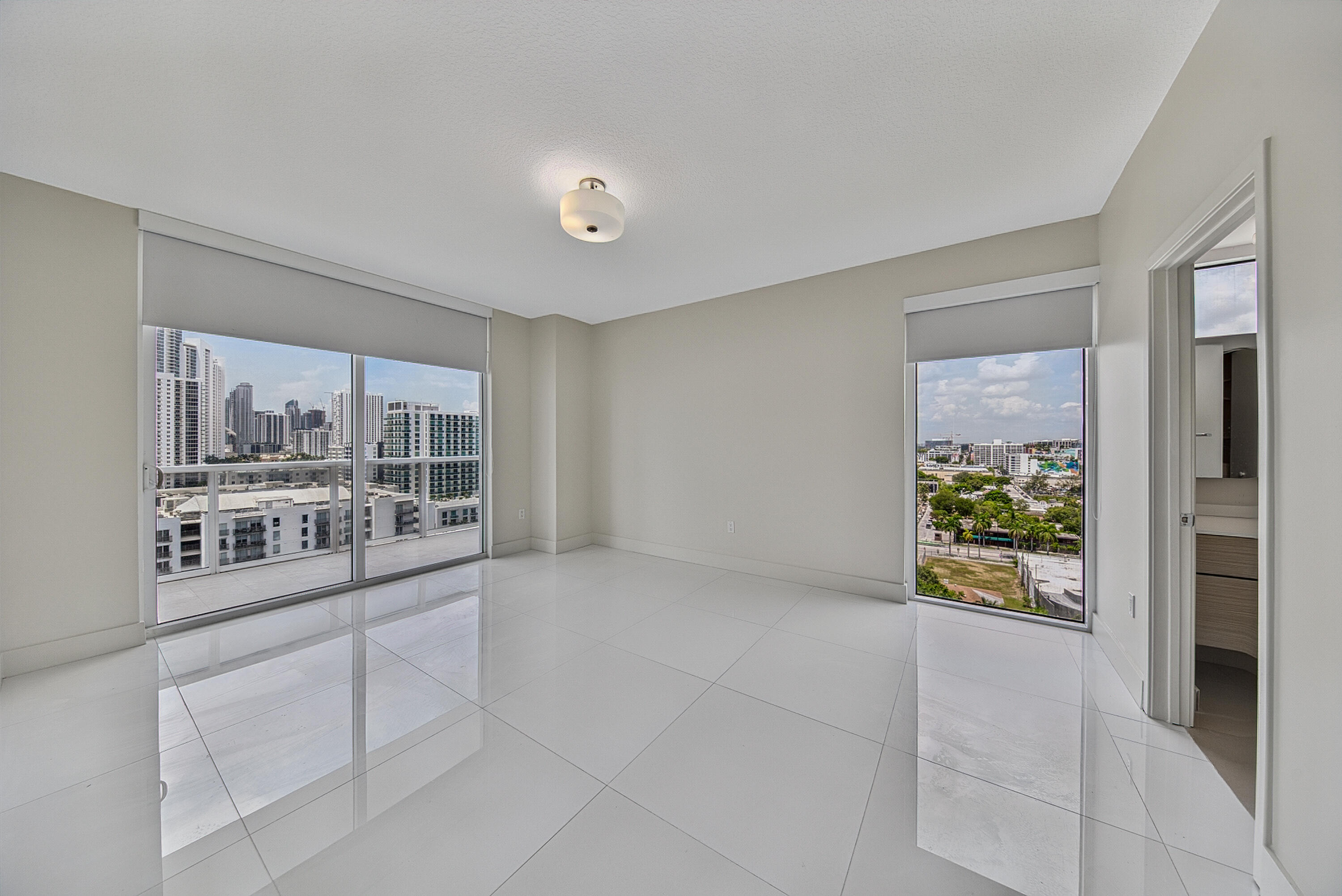 600 NE 27th #1605, Miami FL 33137