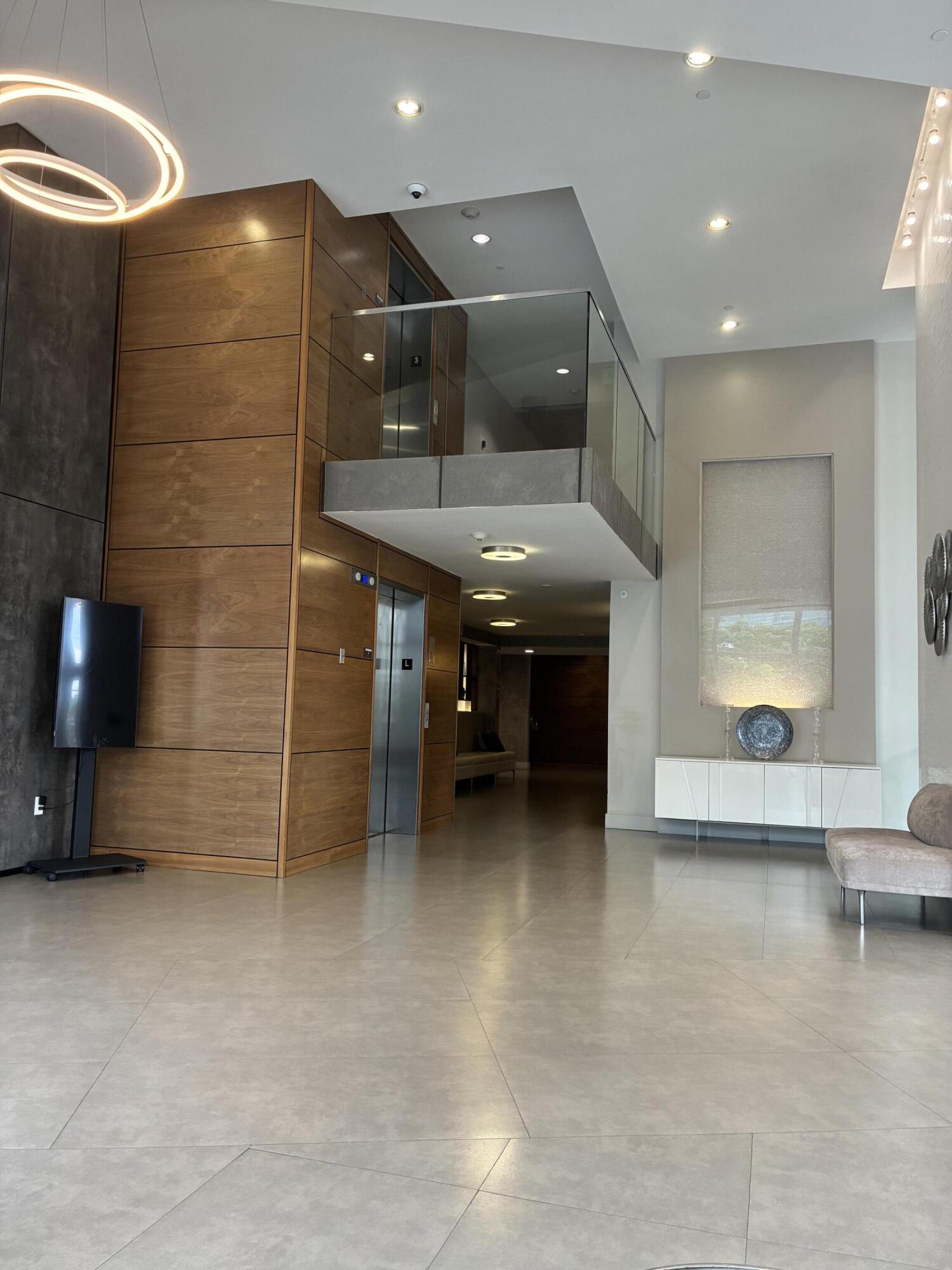 600 NE 27th #1605, Miami FL 33137
