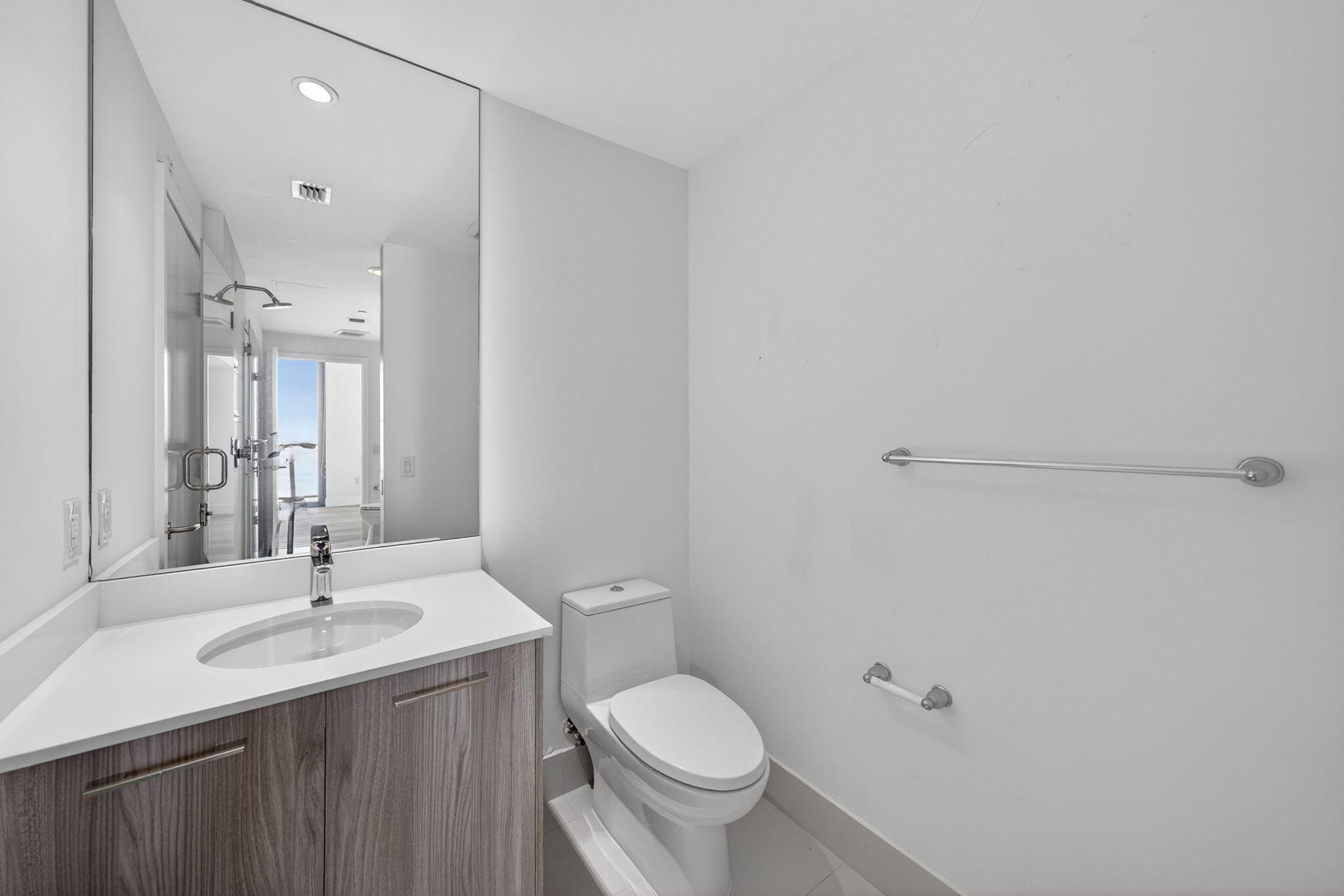 501 NE 31 ##3305, Miami FL 33137