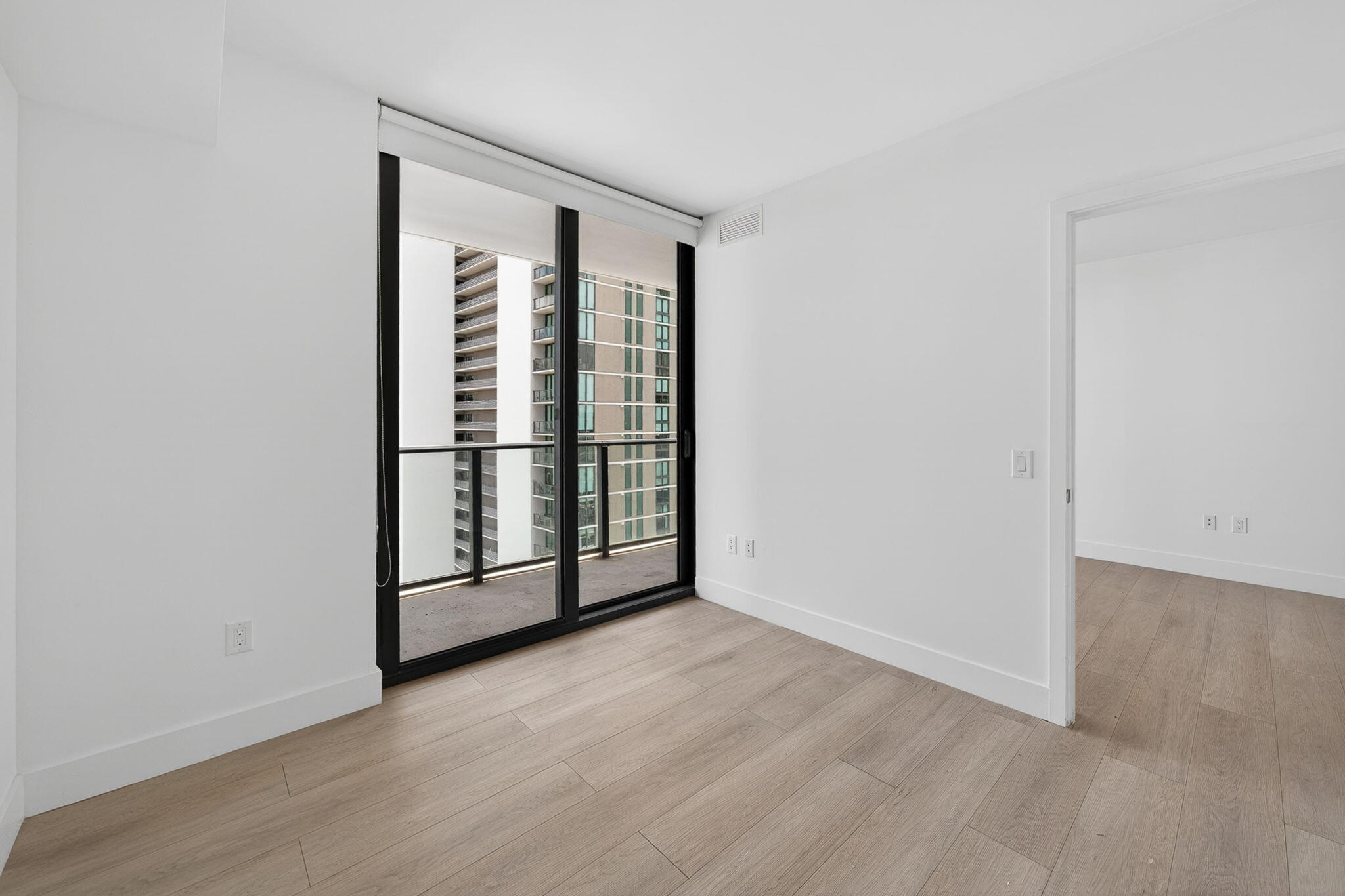 501 NE 31 ##3305, Miami FL 33137