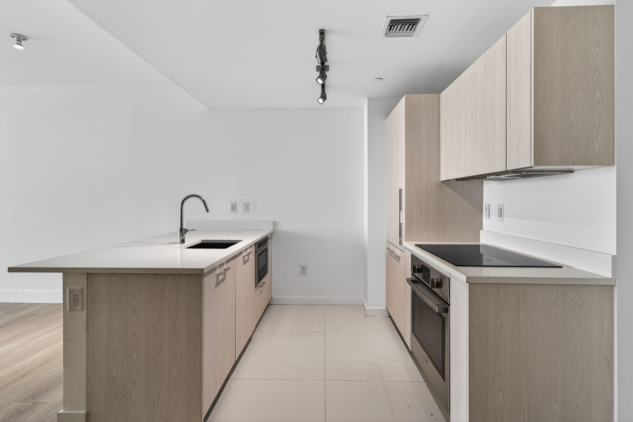 501 NE 31 ##3305, Miami FL 33137