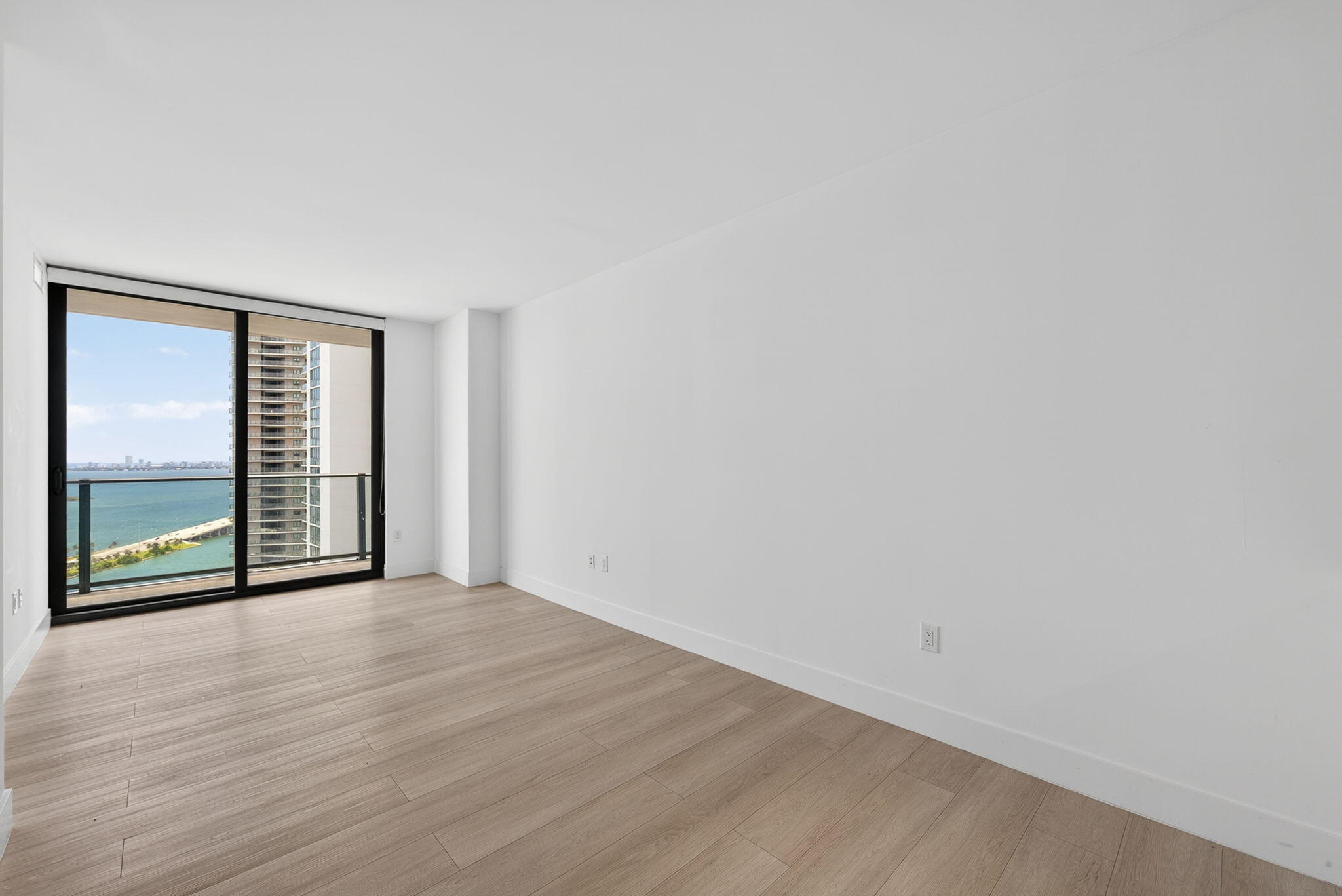 501 NE 31 ##3305, Miami FL 33137