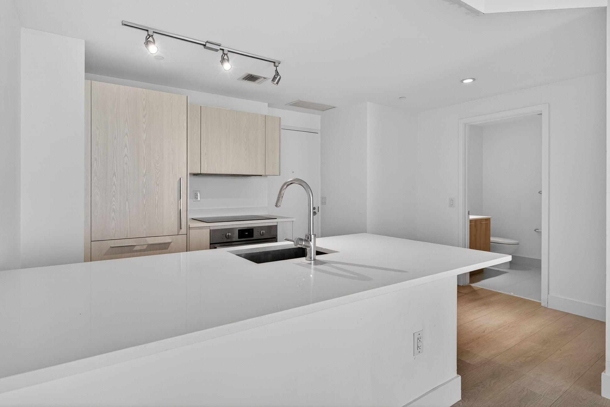 501 NE 31 ##3305, Miami FL 33137